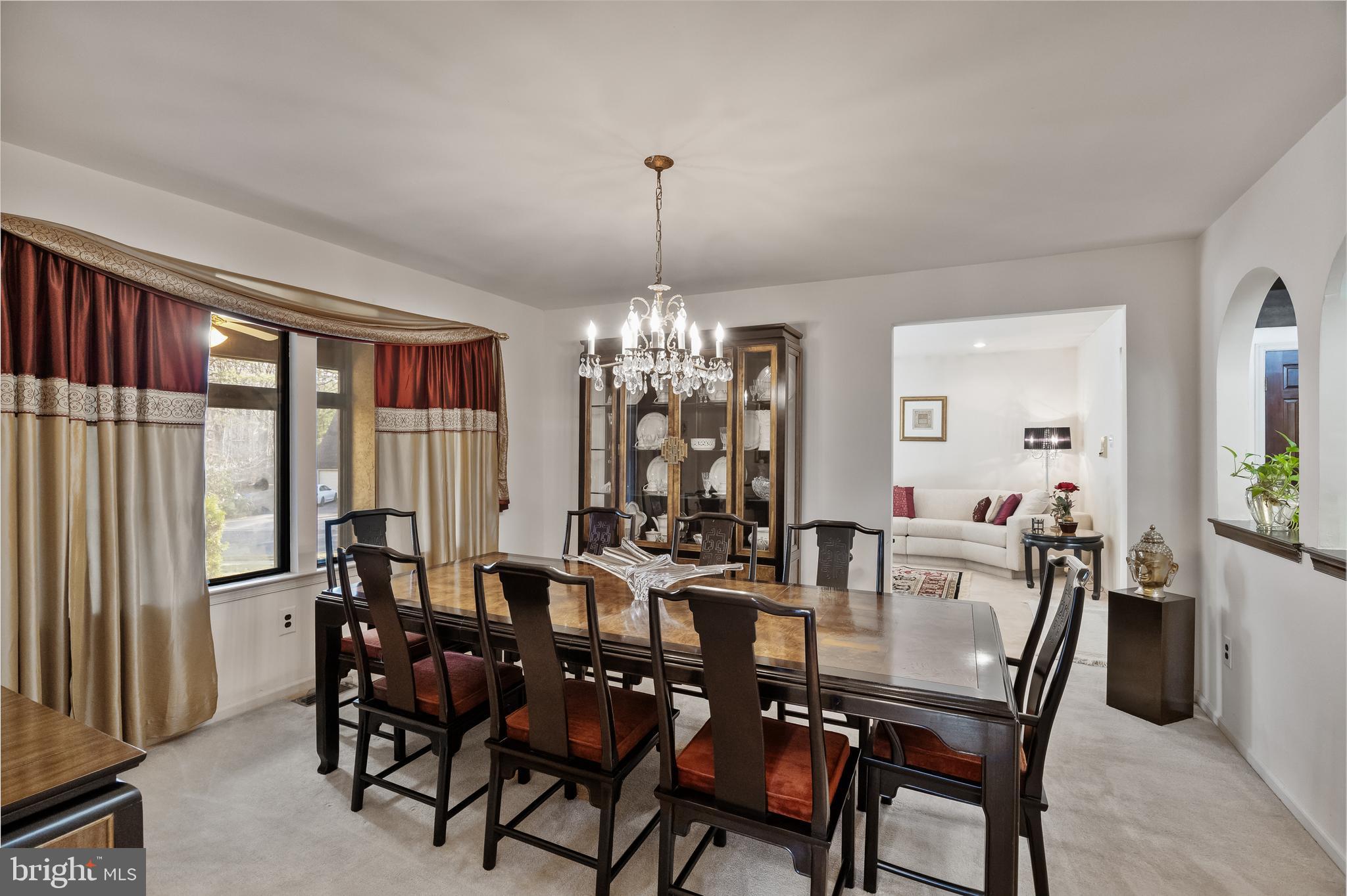 10 Rollingwood Dr