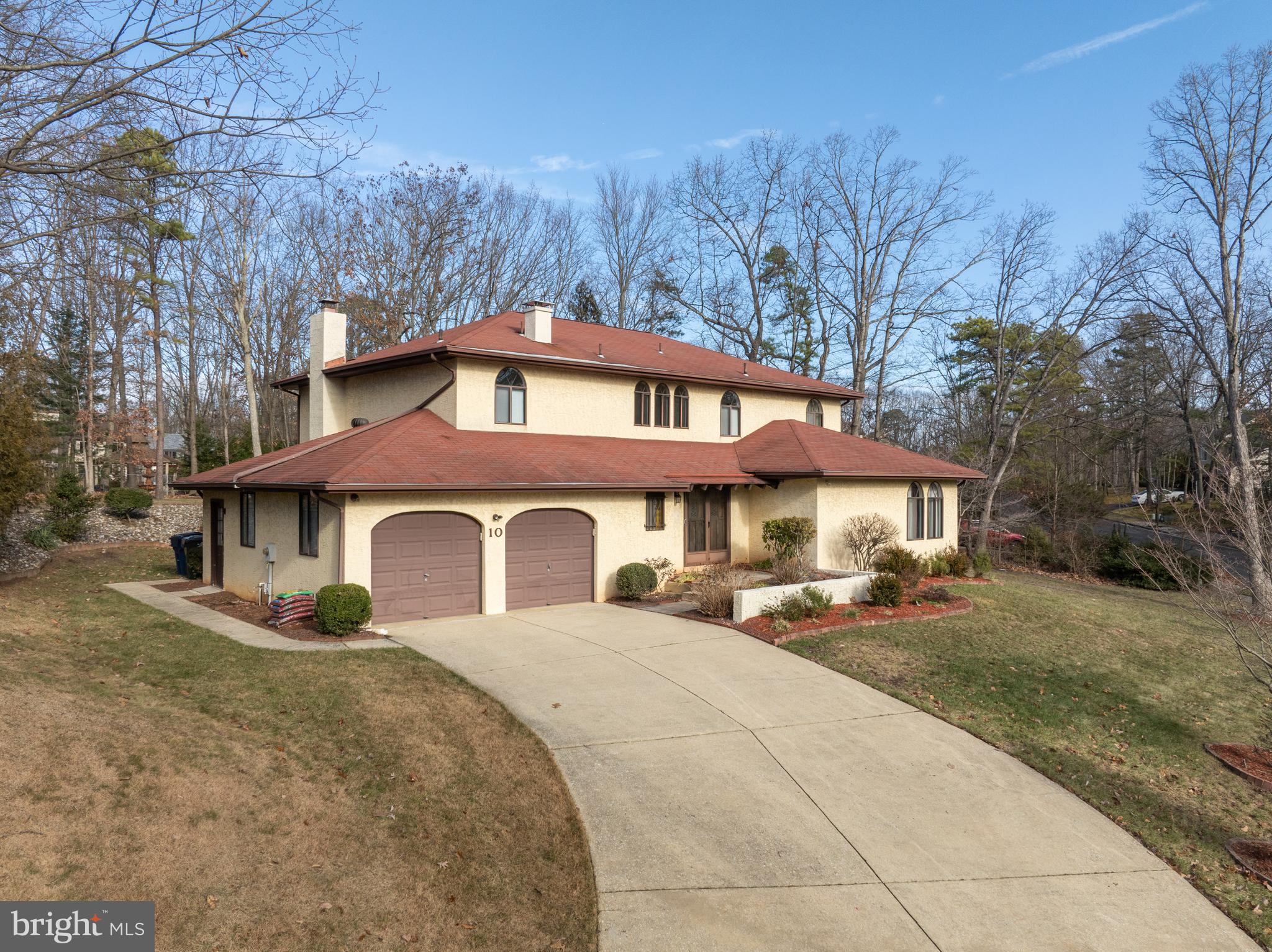 10 Rollingwood Dr