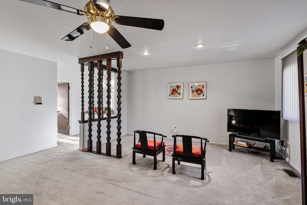 10 Rollingwood Dr