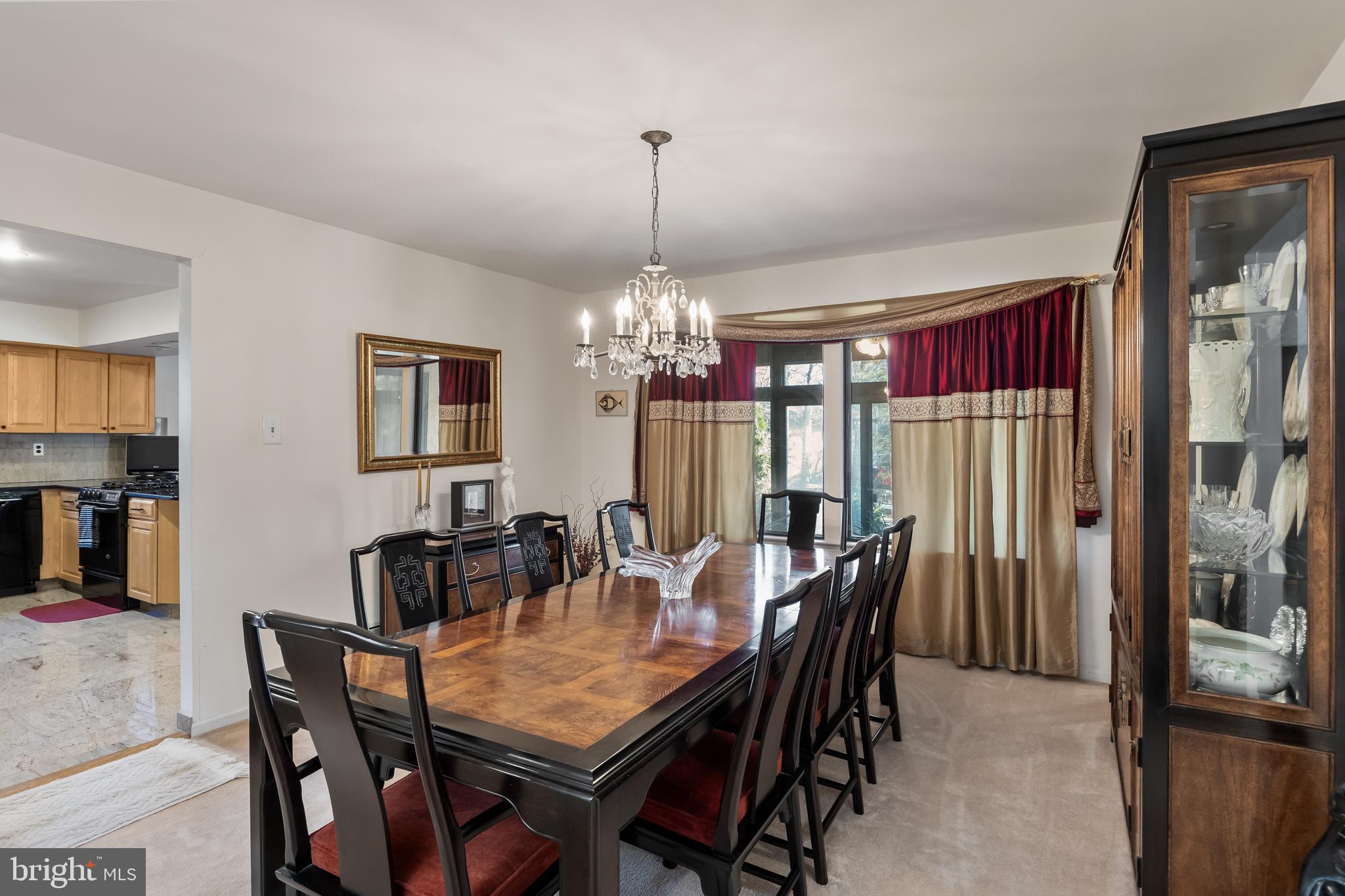10 Rollingwood Dr