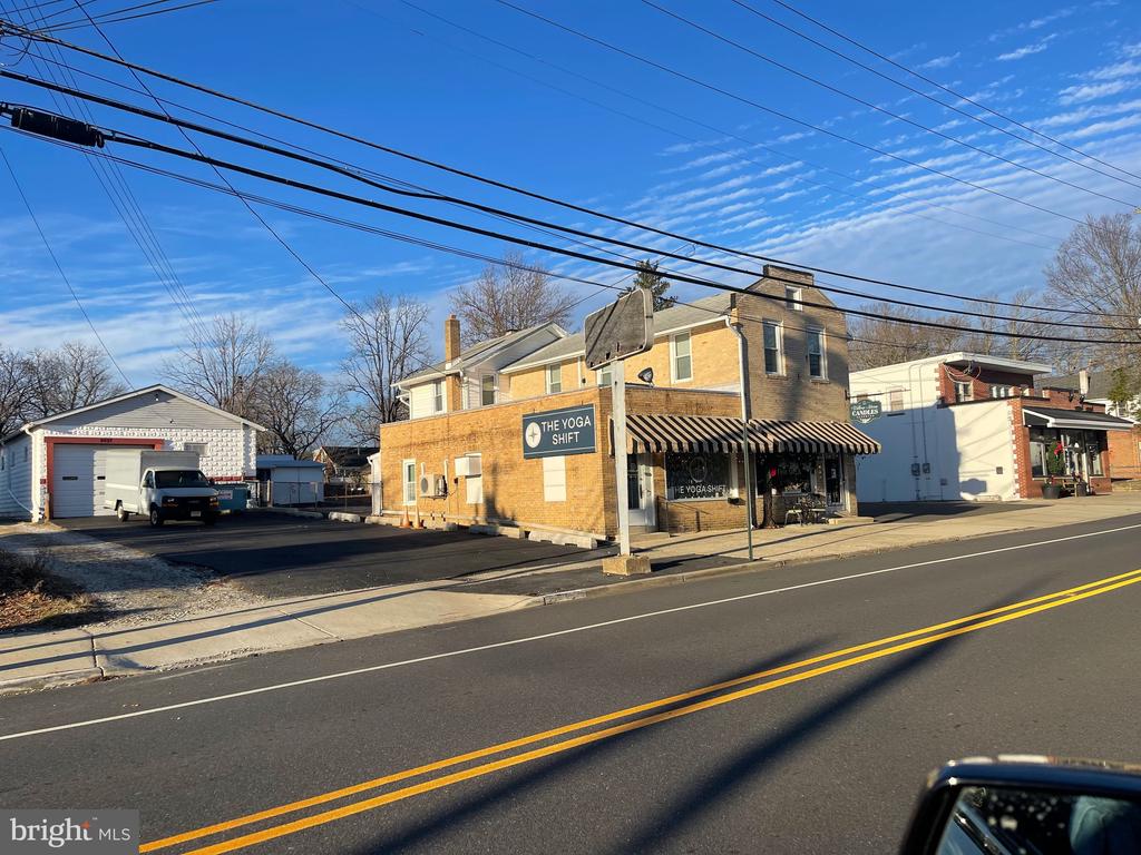 694 5TH STREET