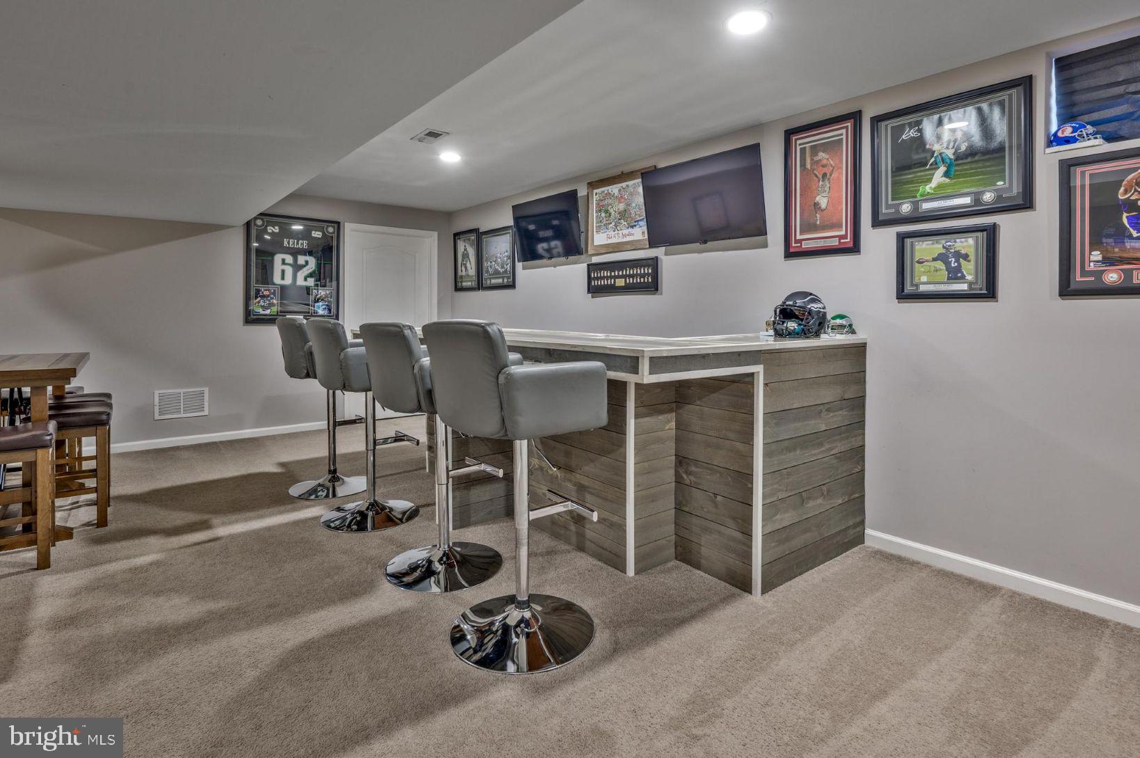 728 BEECHWOOD AVENUE