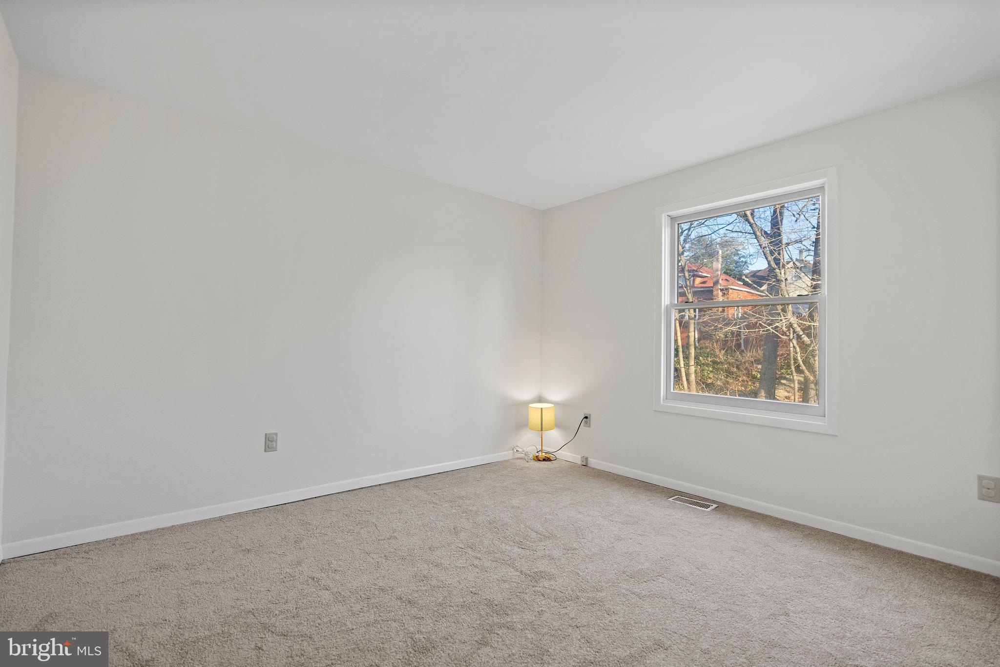 611 Glen Ave