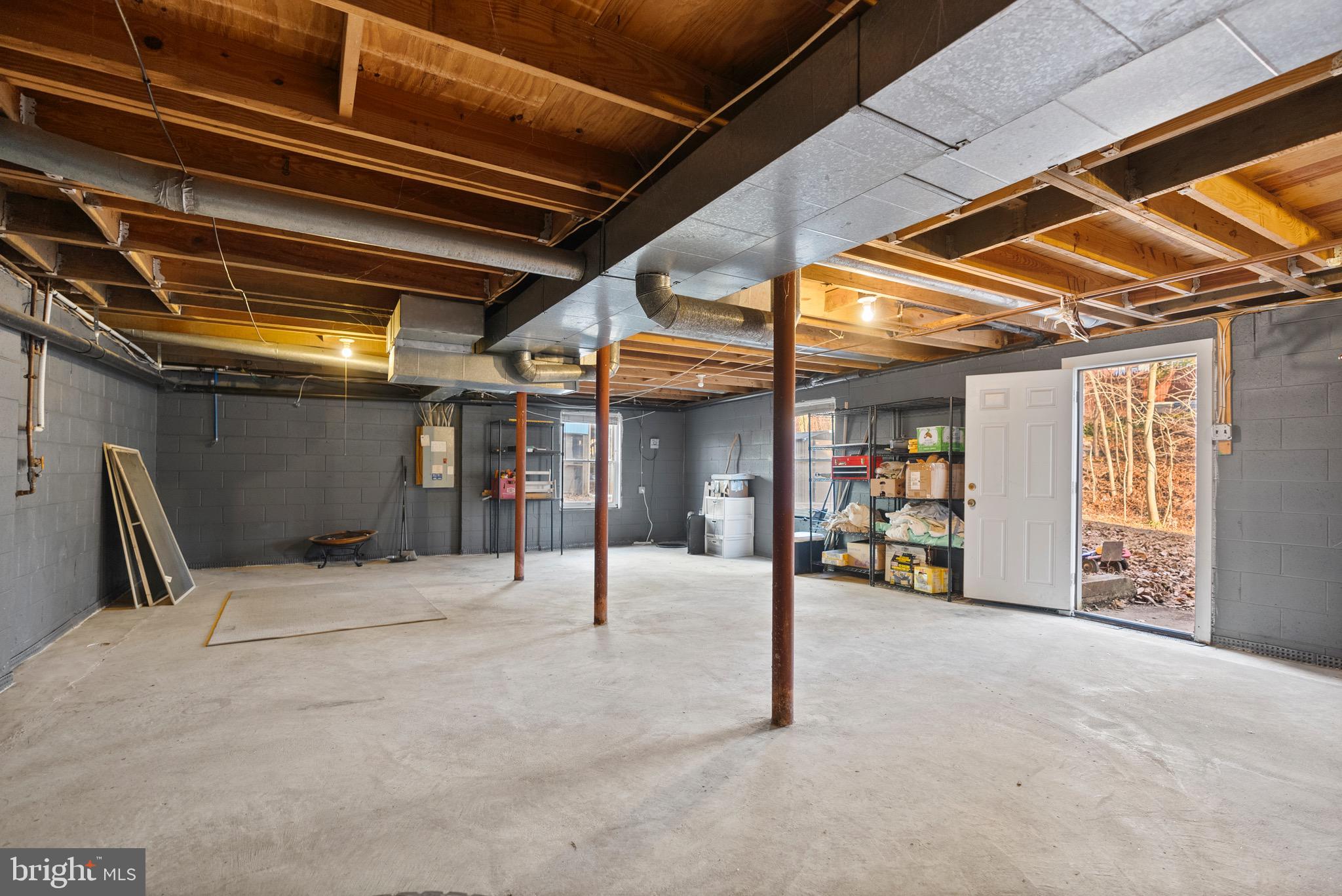 611 Glen Ave