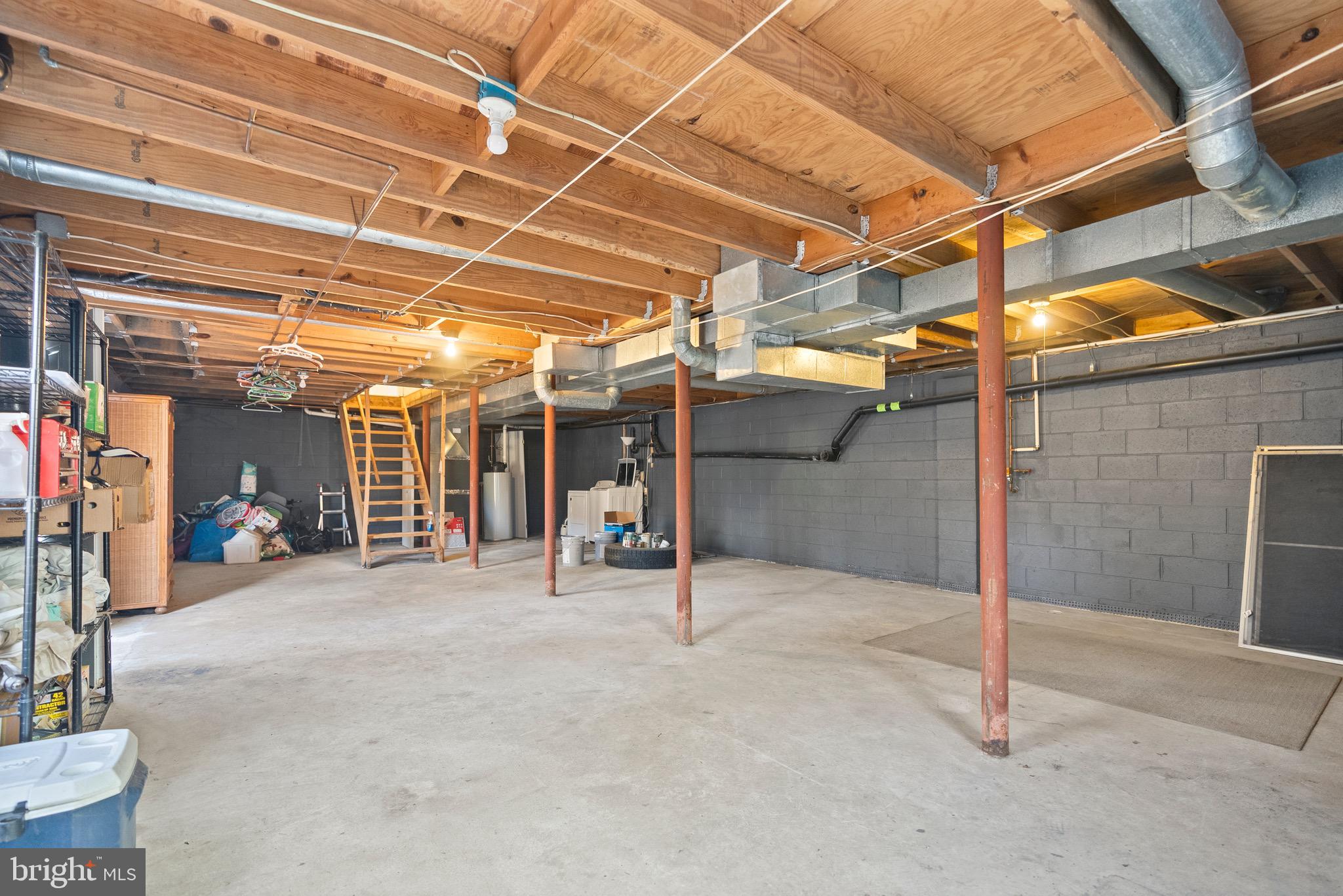 611 Glen Ave