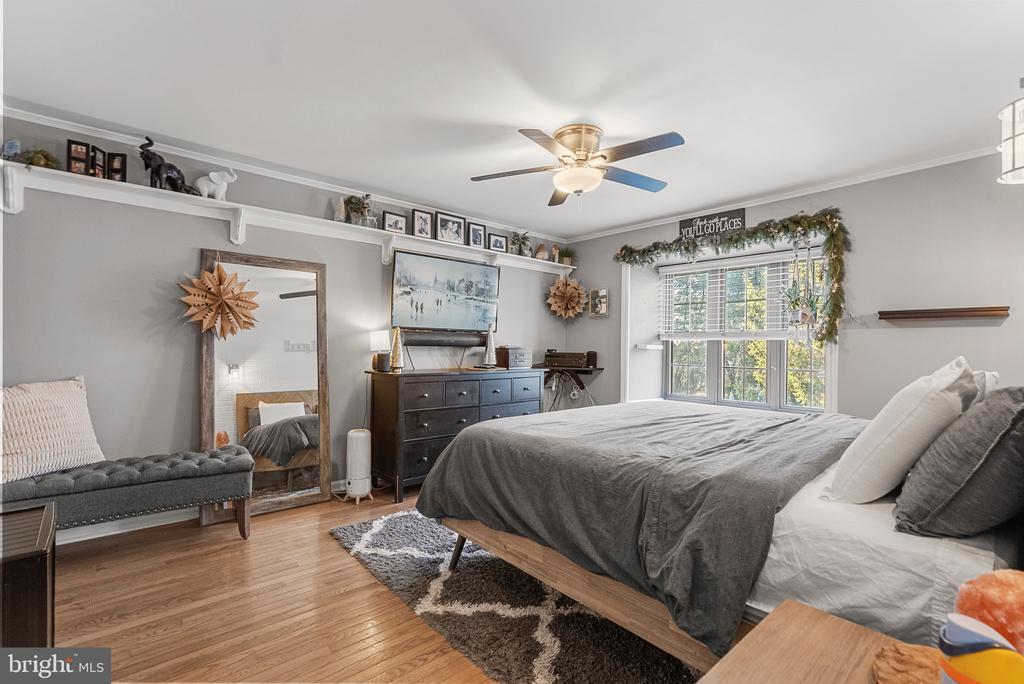 232 KINGS CROFT