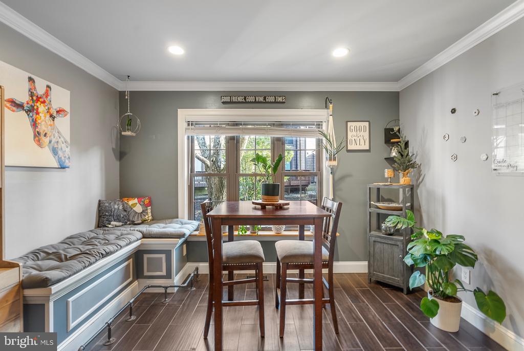 232 KINGS CROFT