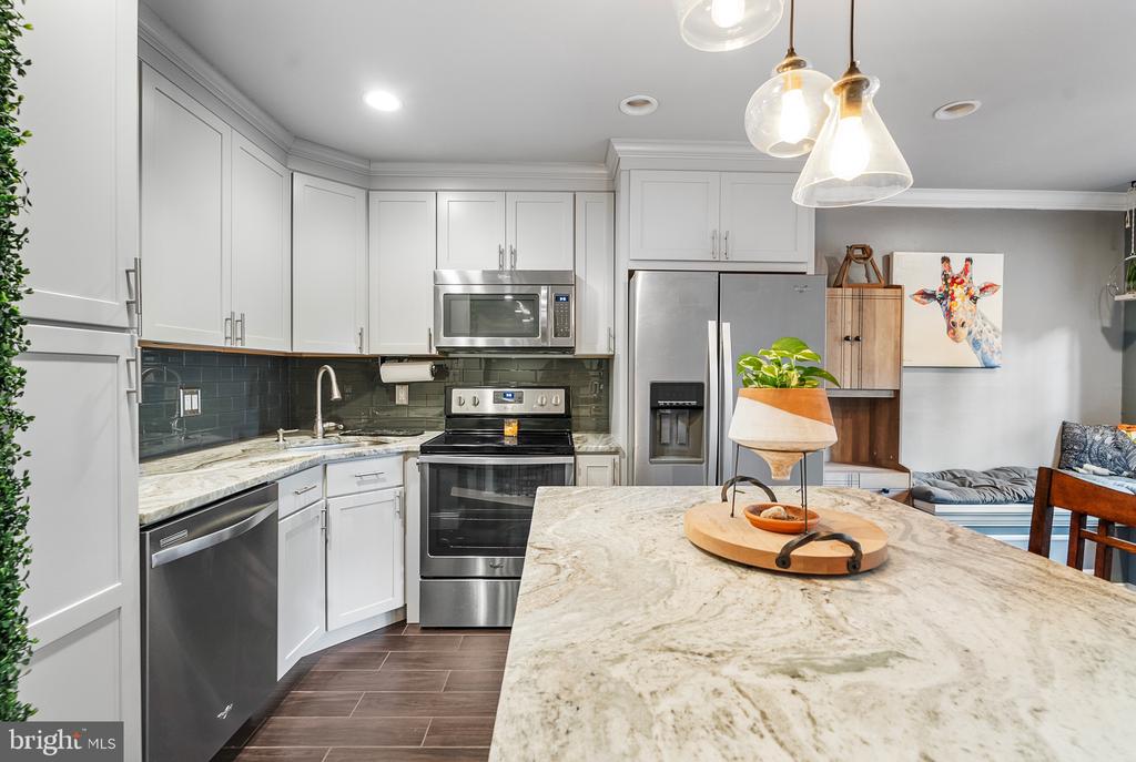 232 KINGS CROFT