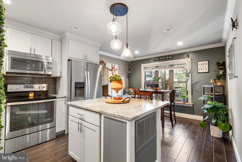 232 KINGS CROFT
