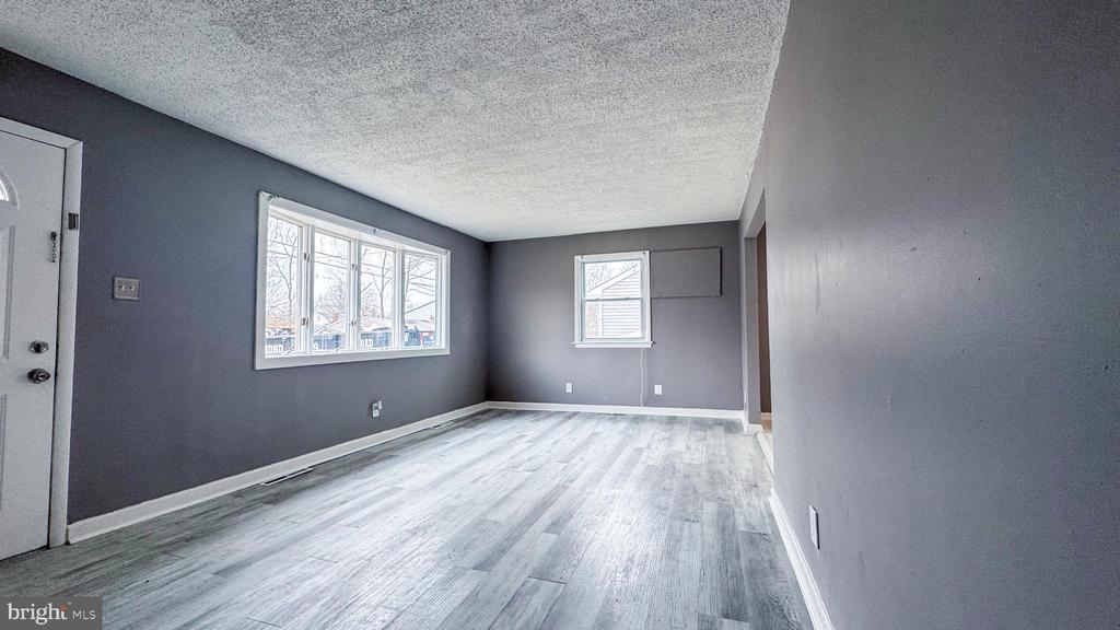 416 N HILLTOP AVENUE