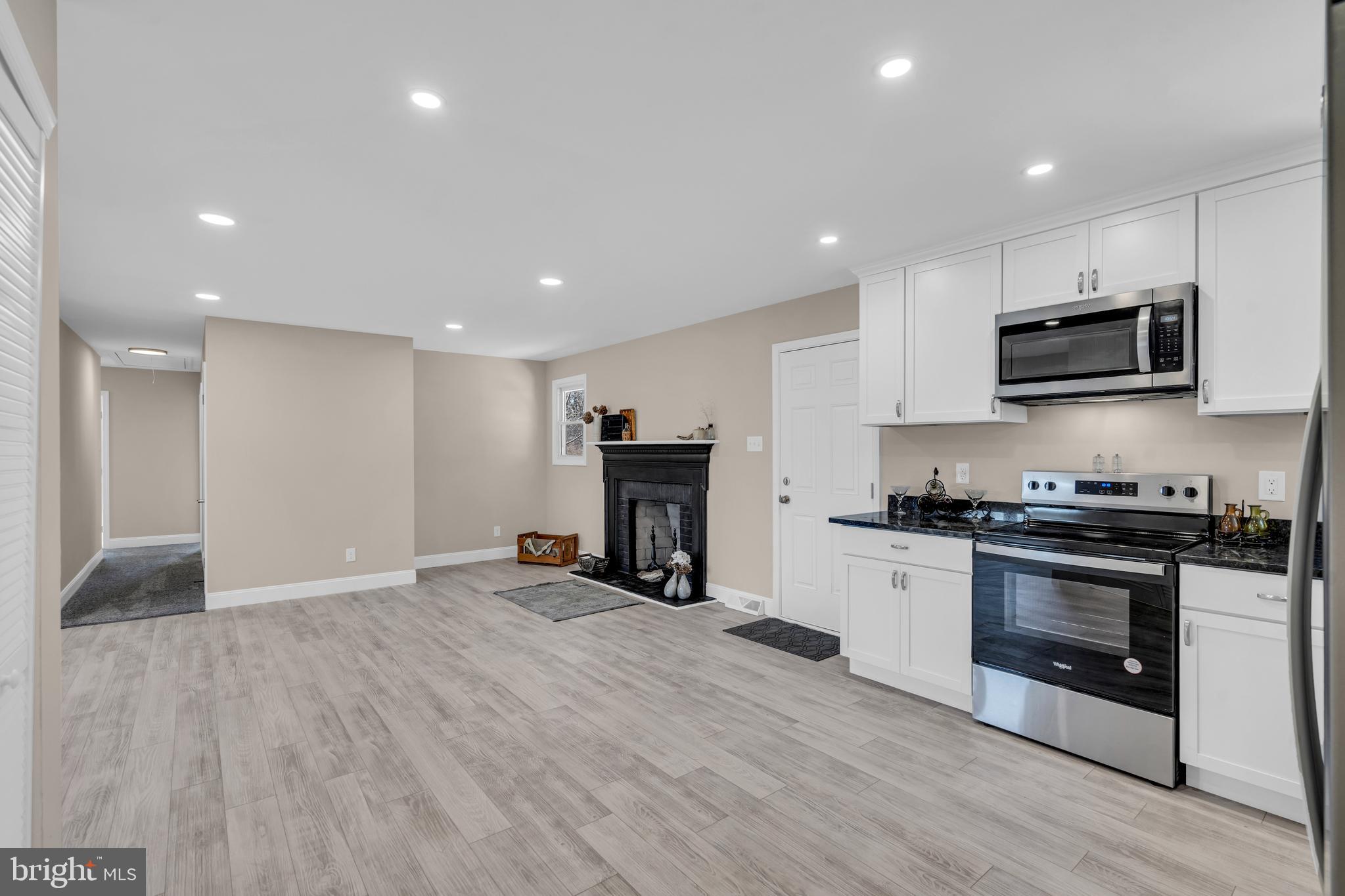 509 EVERGREEN AVENUE