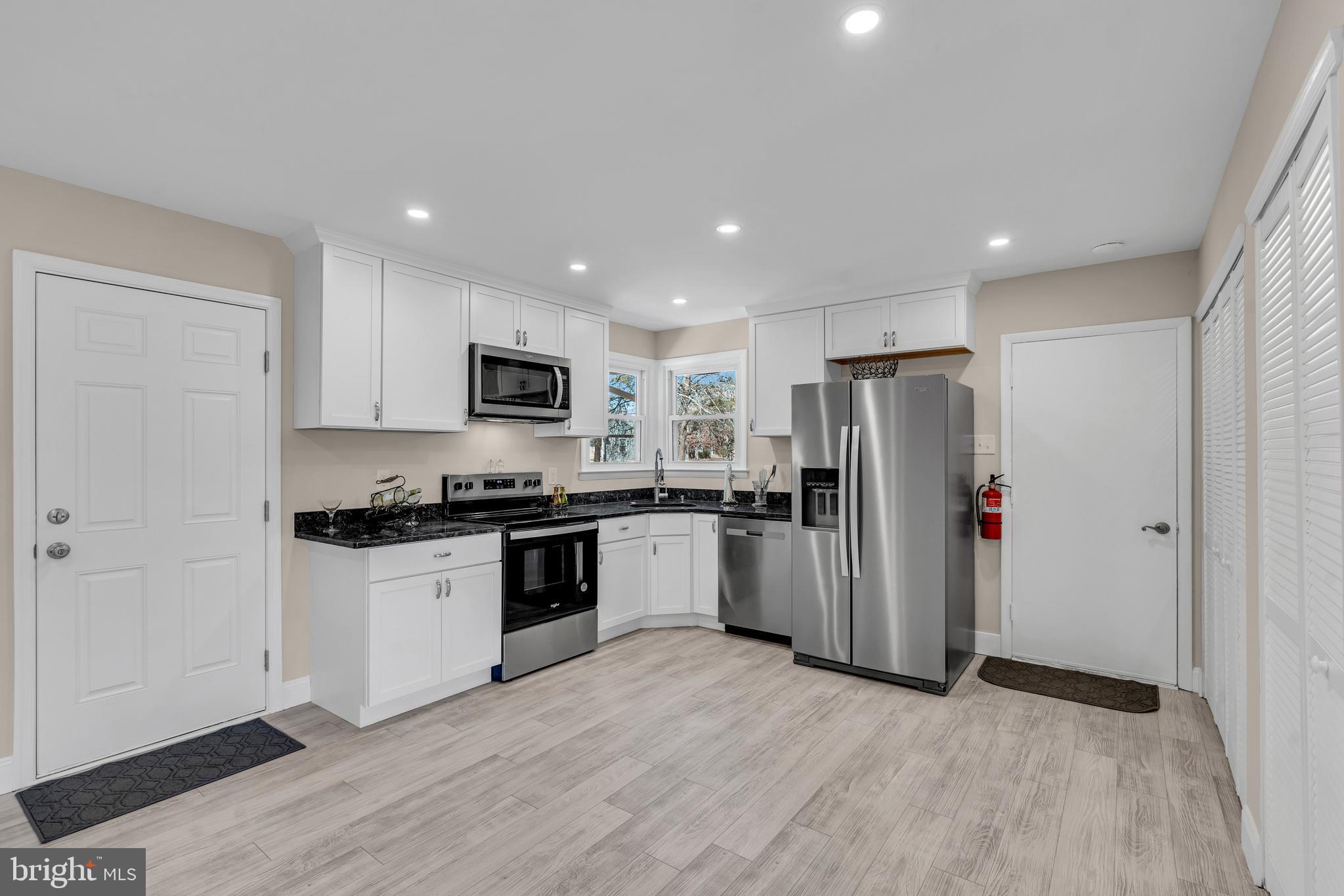 509 EVERGREEN AVENUE