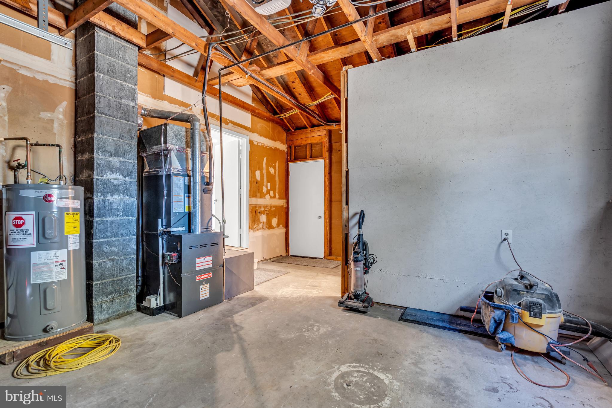 509 EVERGREEN AVENUE