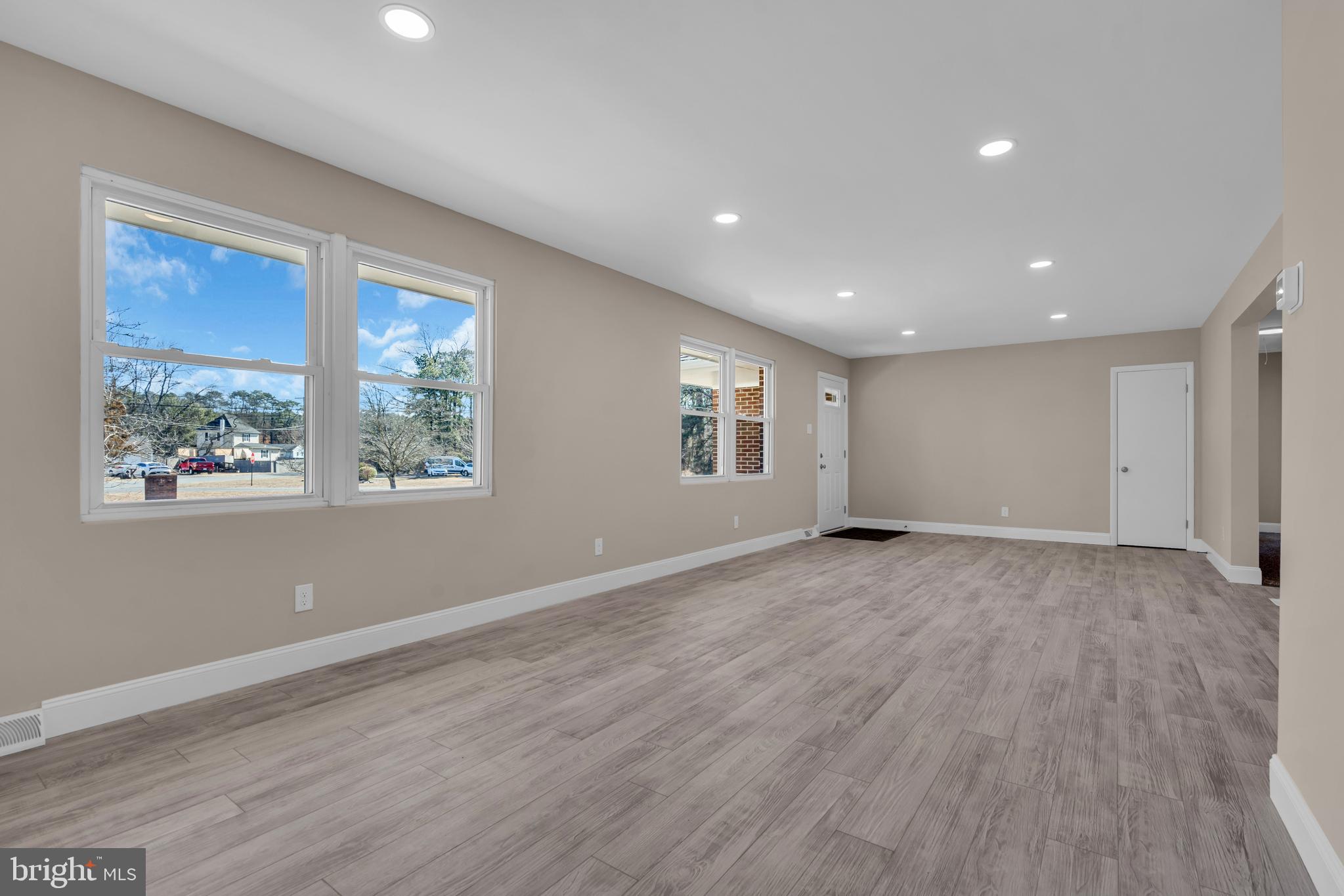 509 EVERGREEN AVENUE
