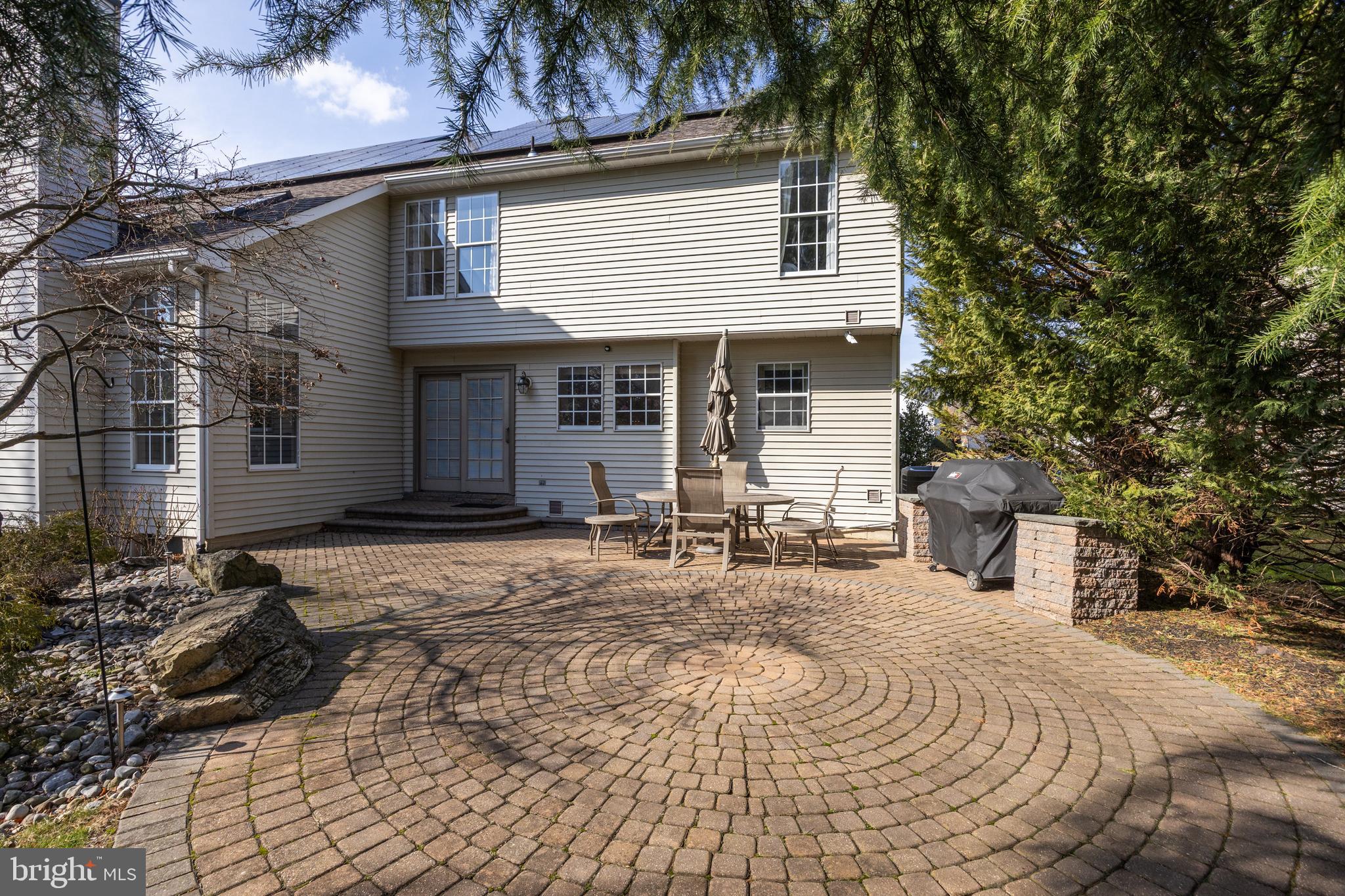 39 Saint Moritz Ln