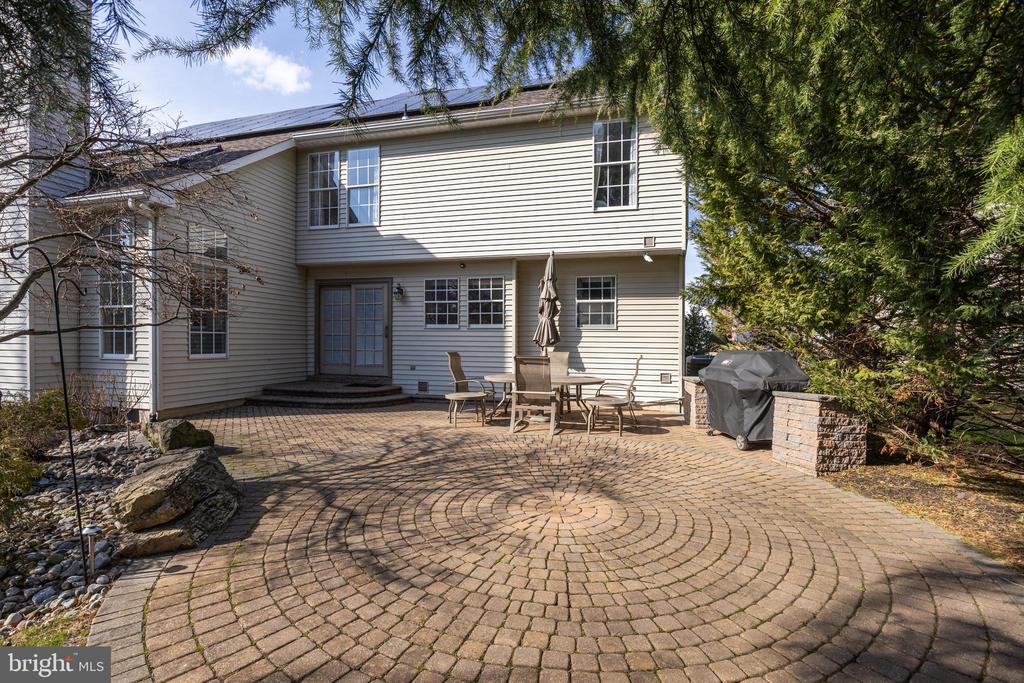 39 Saint Moritz Ln