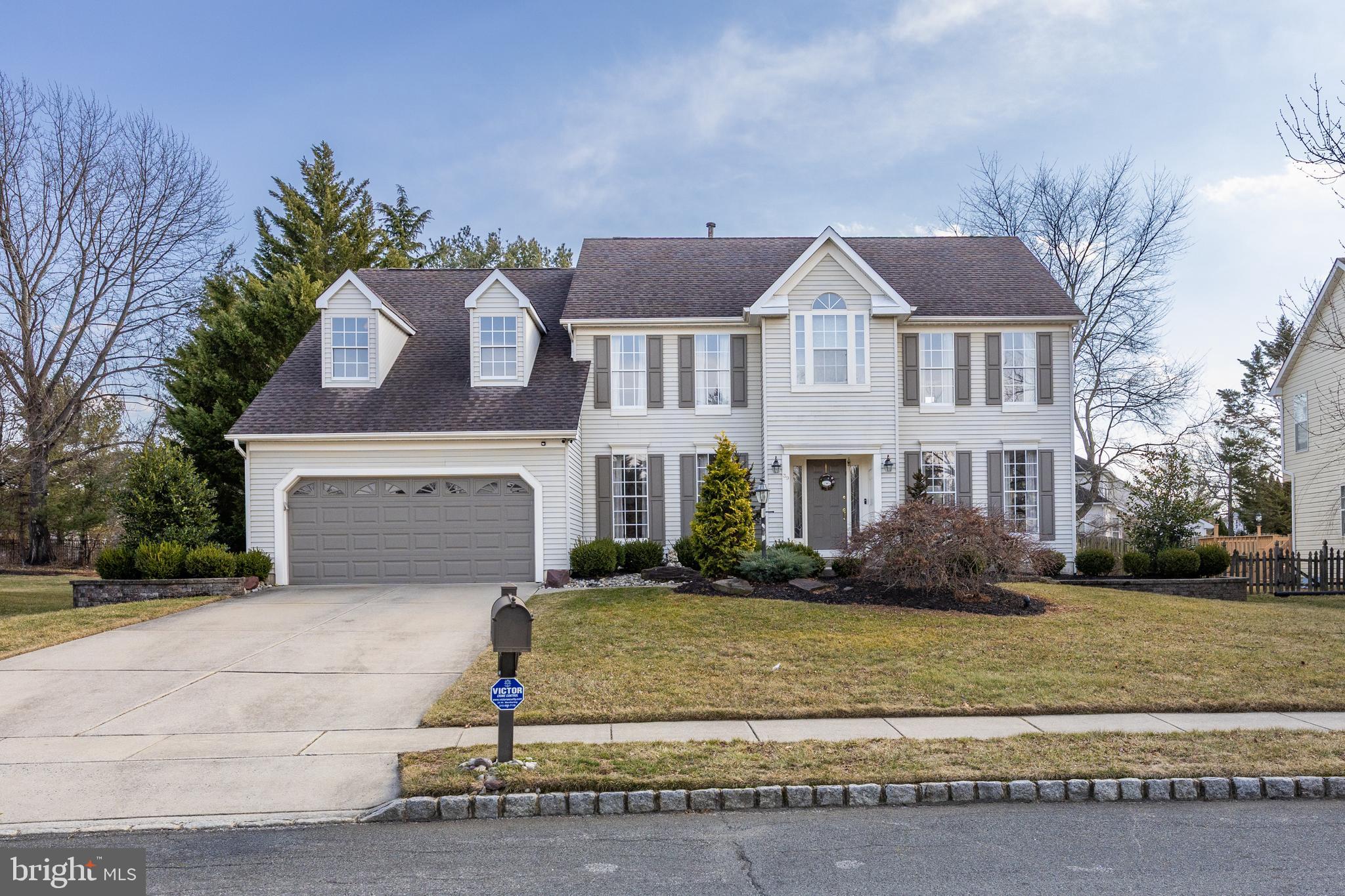 39 Saint Moritz Ln