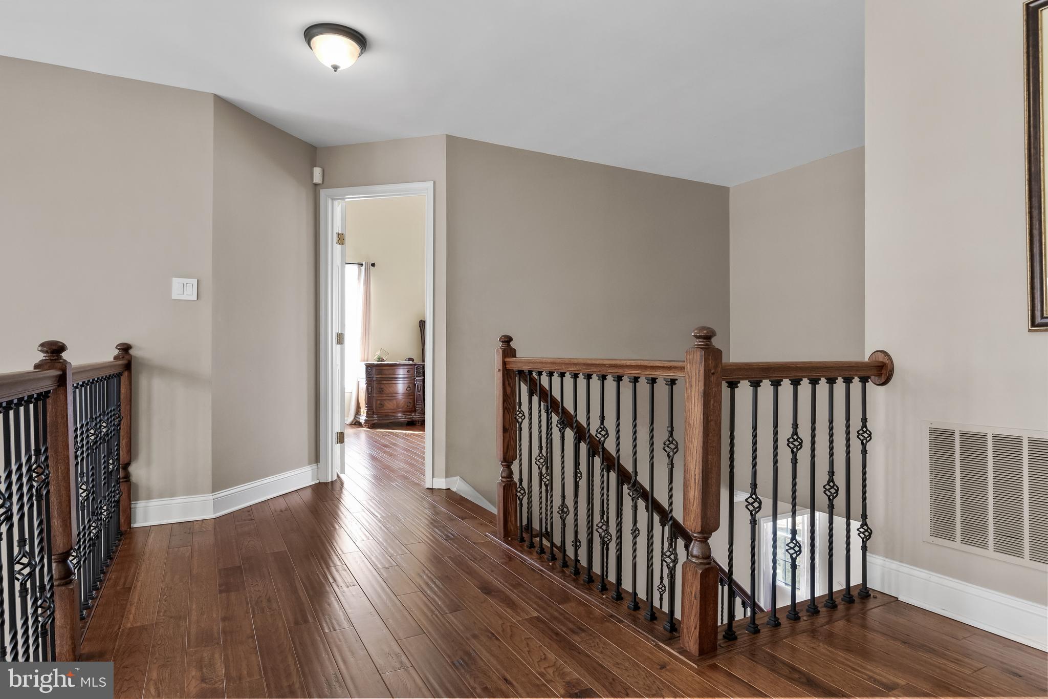 39 Saint Moritz Ln