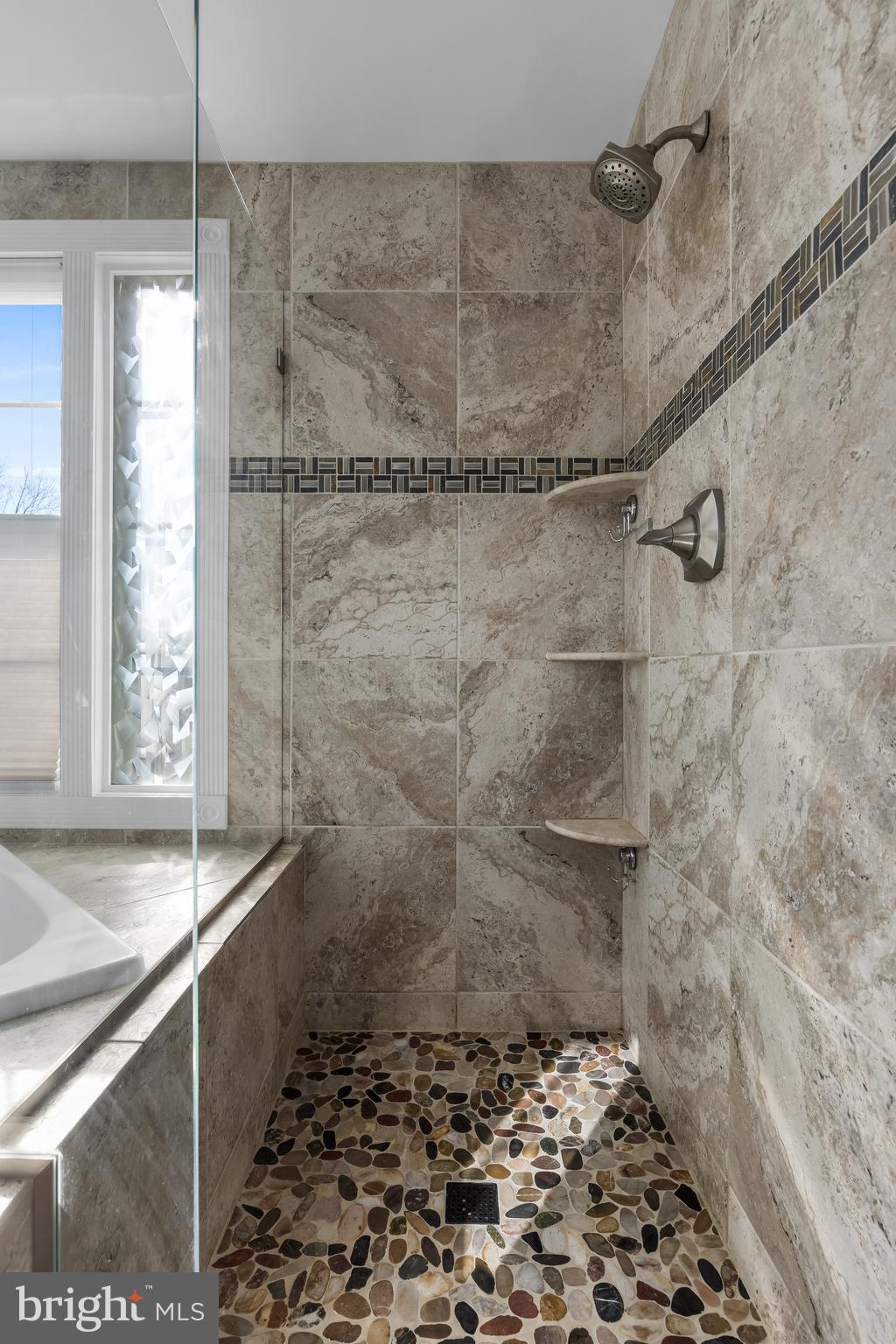 39 Saint Moritz Ln