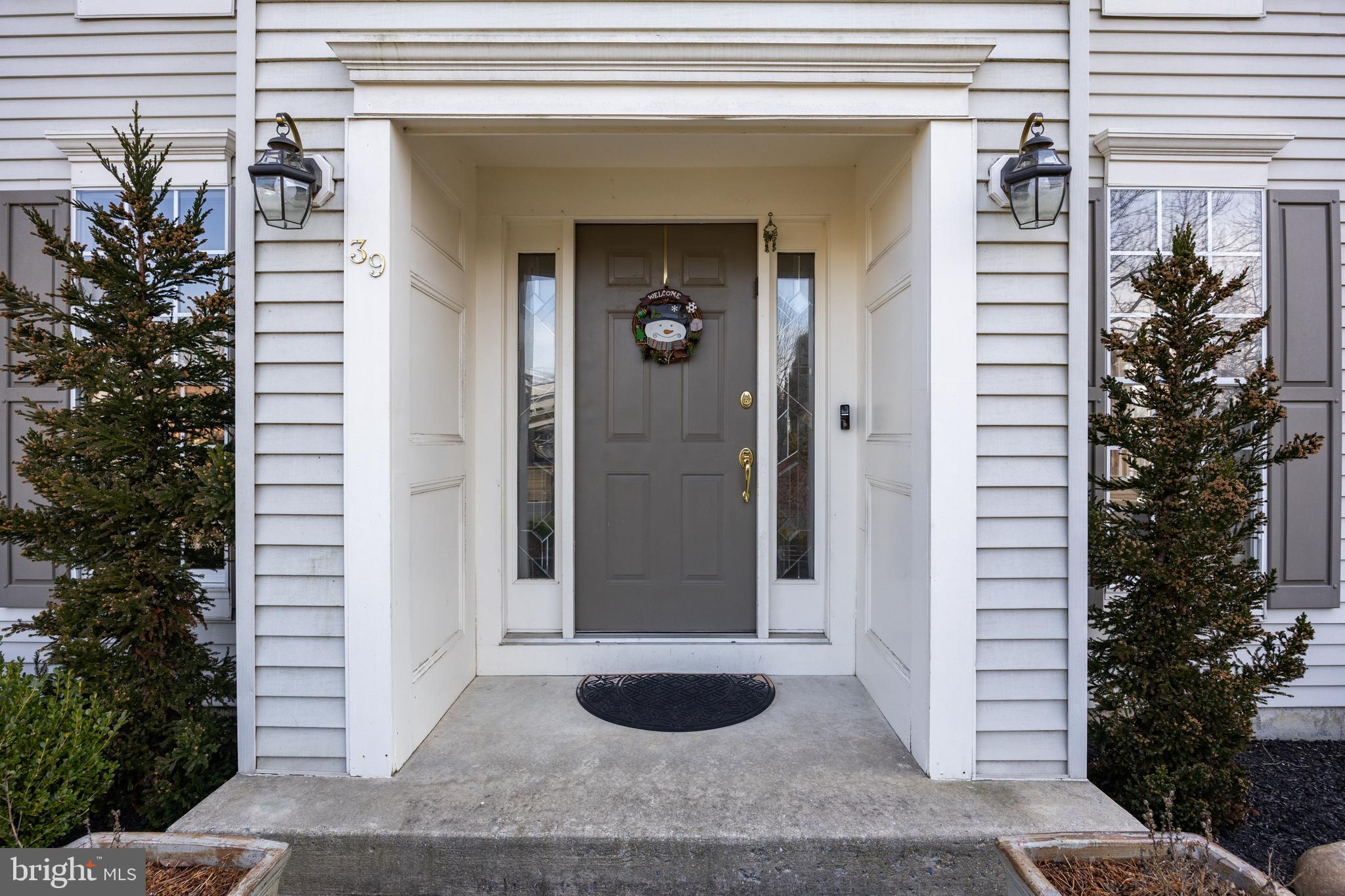 39 Saint Moritz Ln