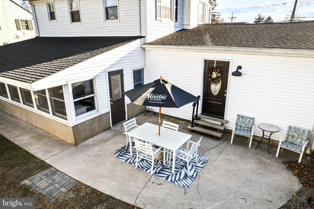 273 HOPKINS ROAD