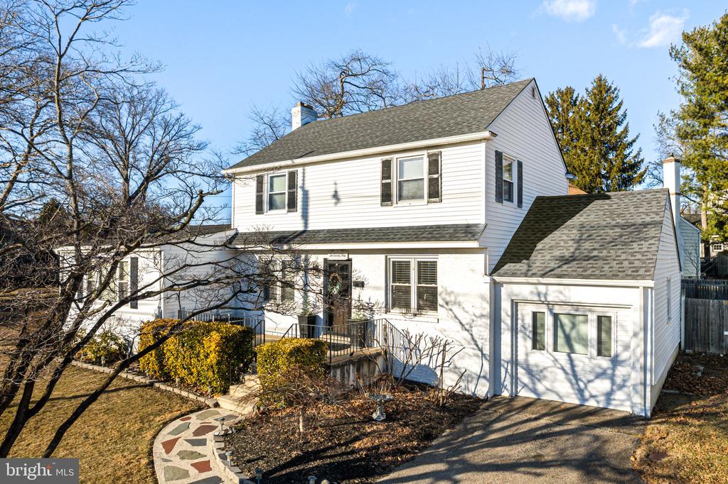 273 HOPKINS ROAD
