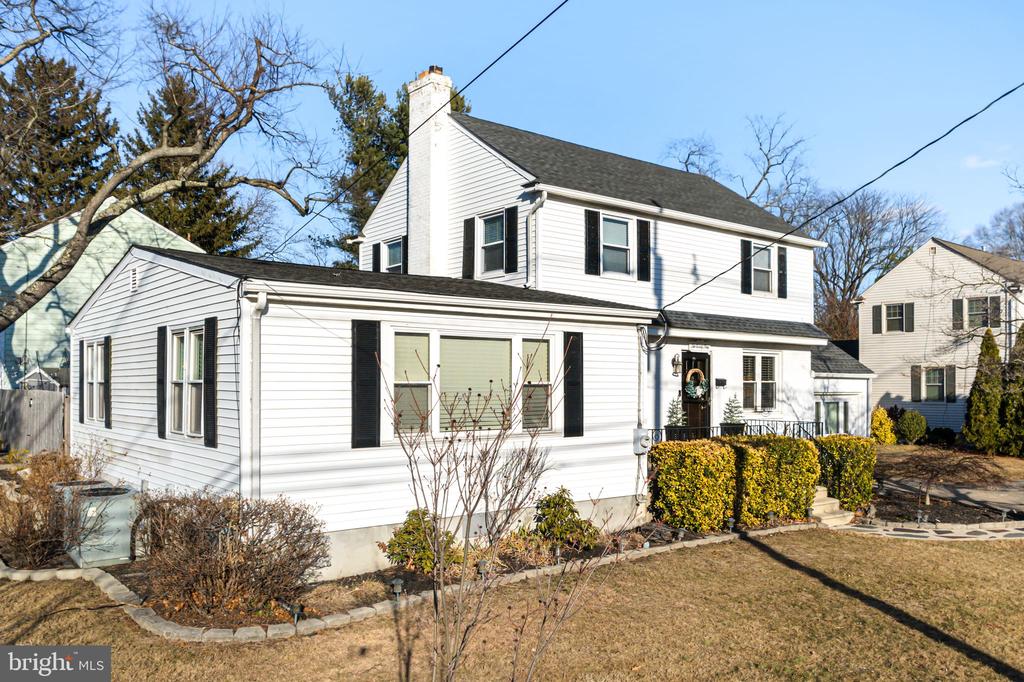 273 HOPKINS ROAD