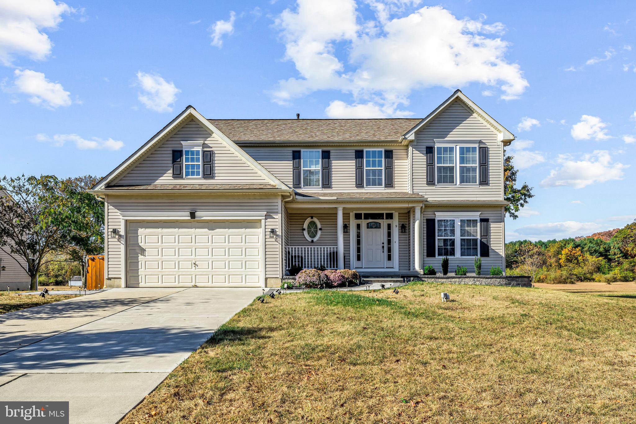 9 Heggan Ln