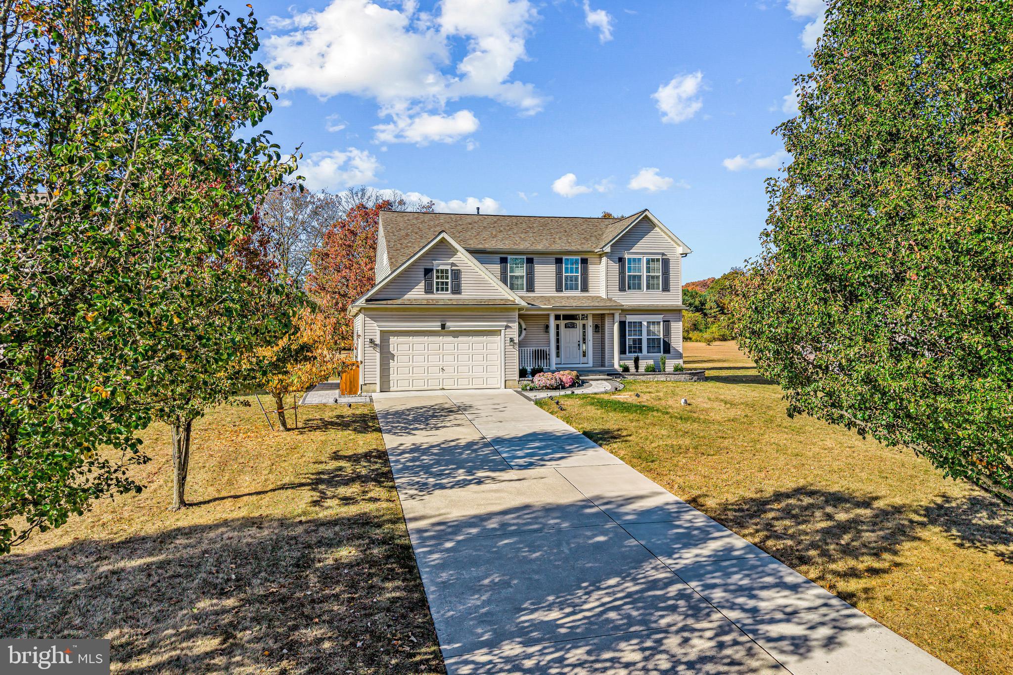 9 Heggan Ln
