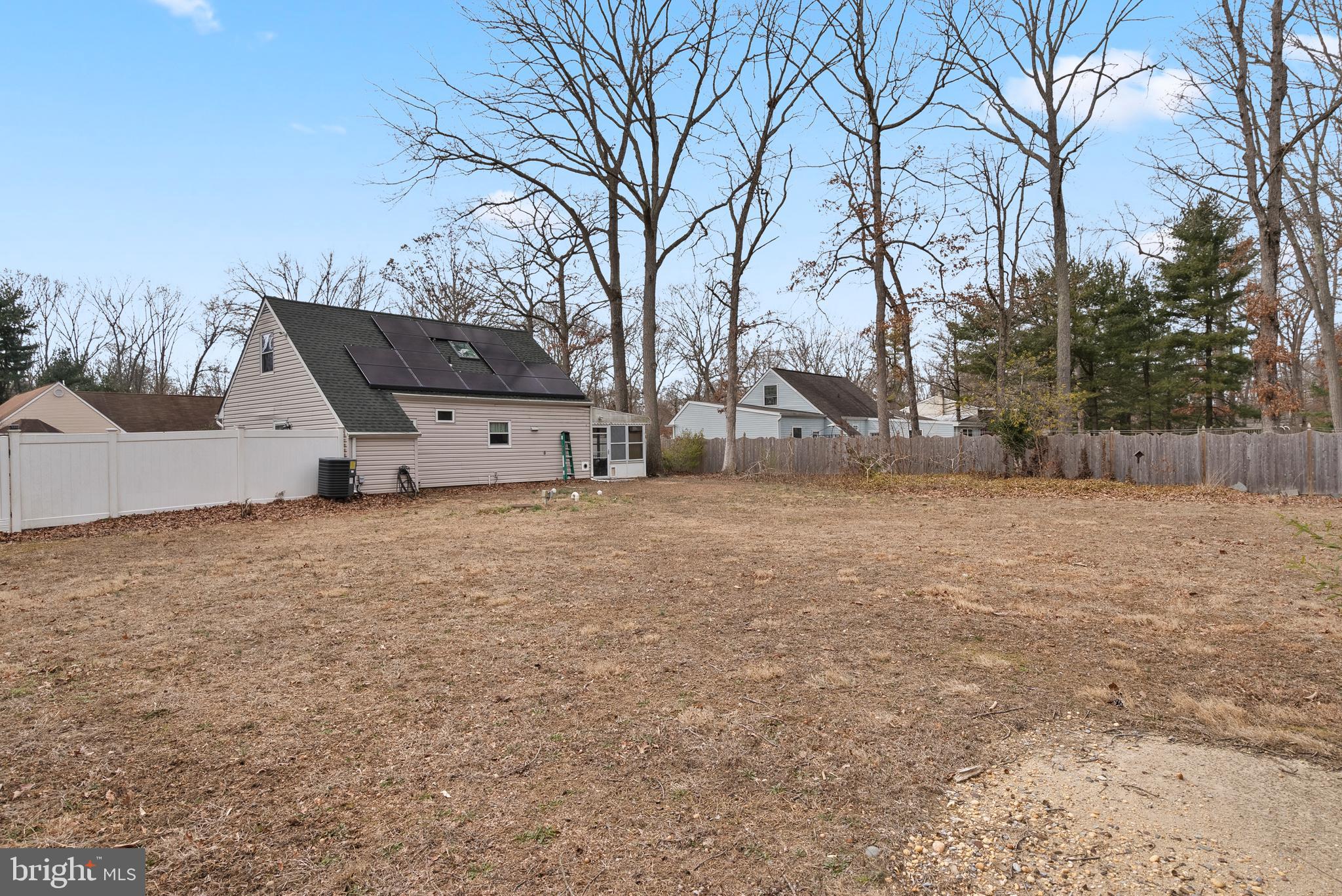 12 Centennial Rd