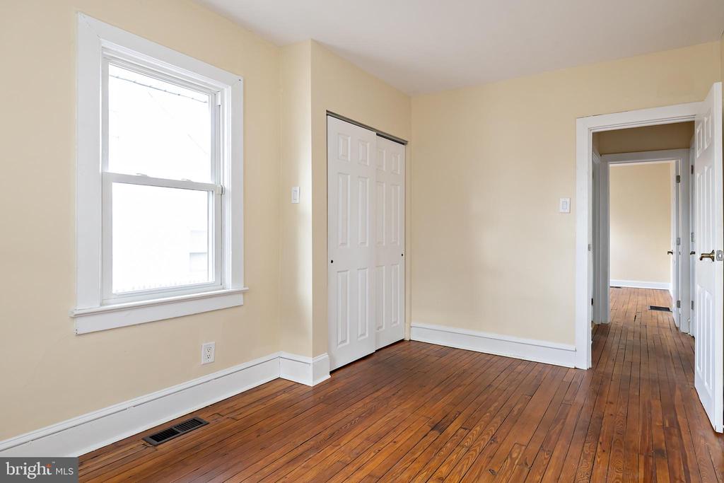 16 BAIRD AVENUE