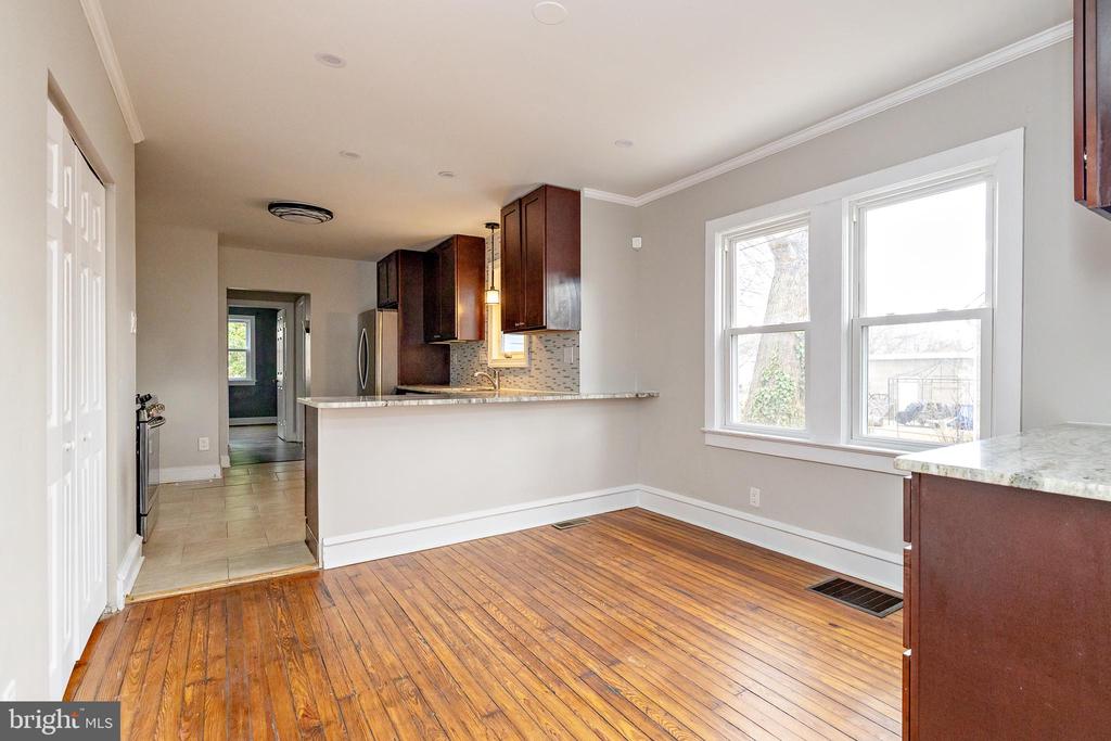 16 BAIRD AVENUE