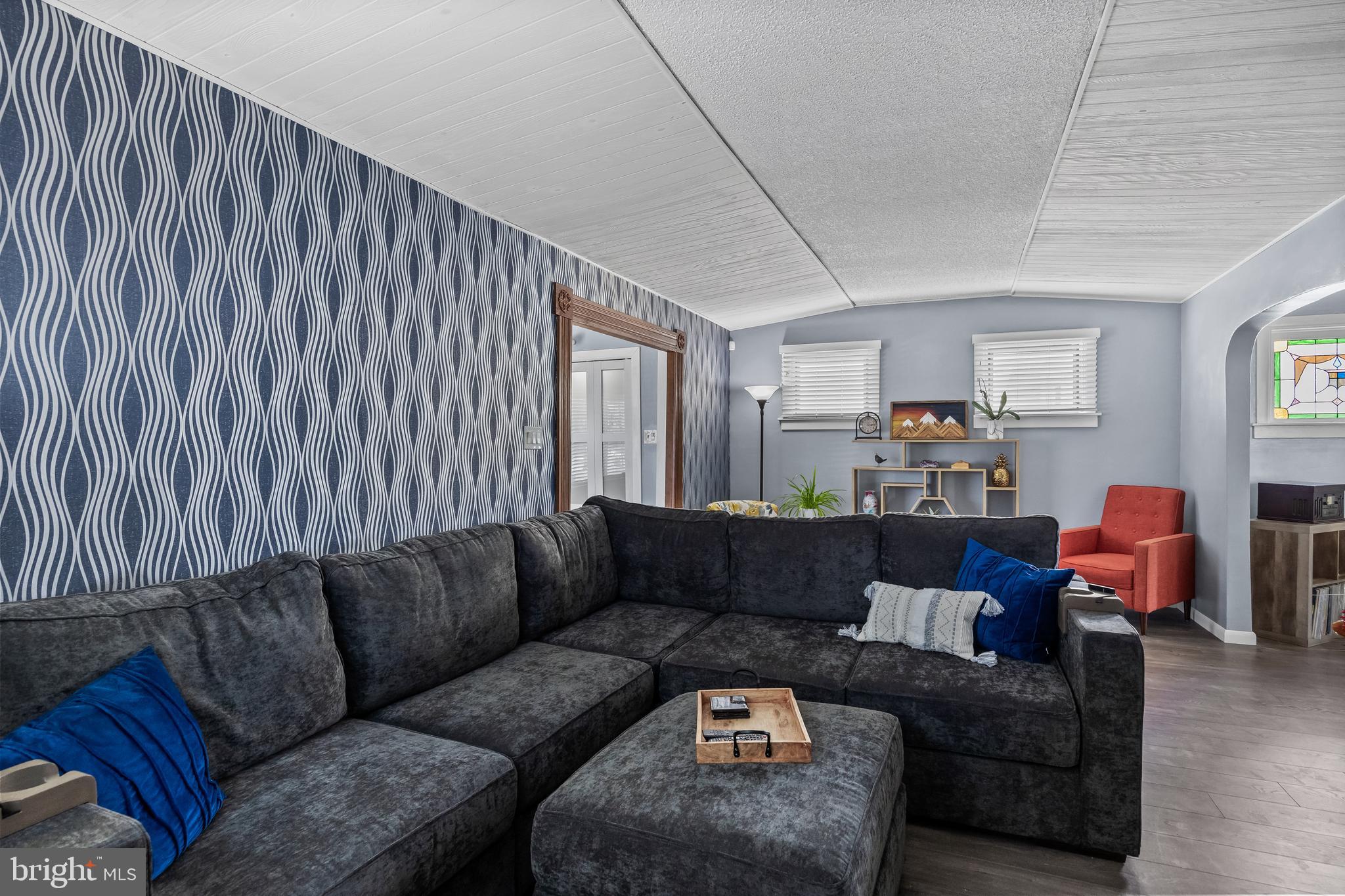 1214 NEWTON
