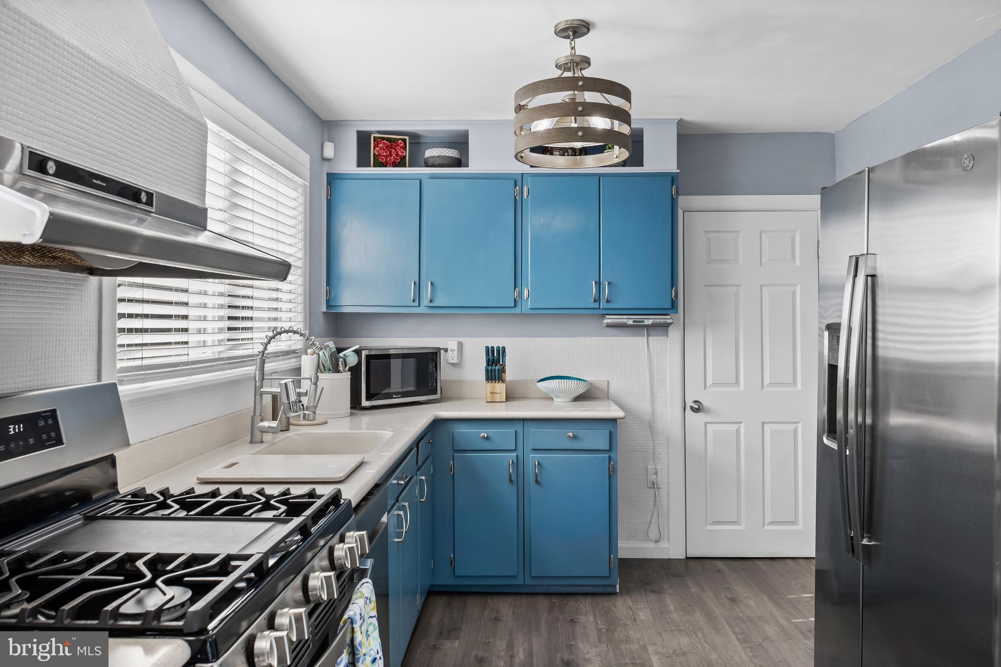 1214 NEWTON