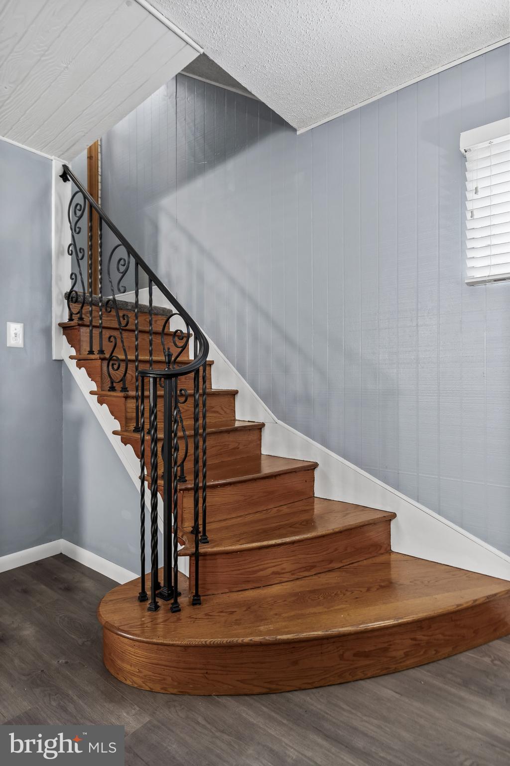 1214 NEWTON