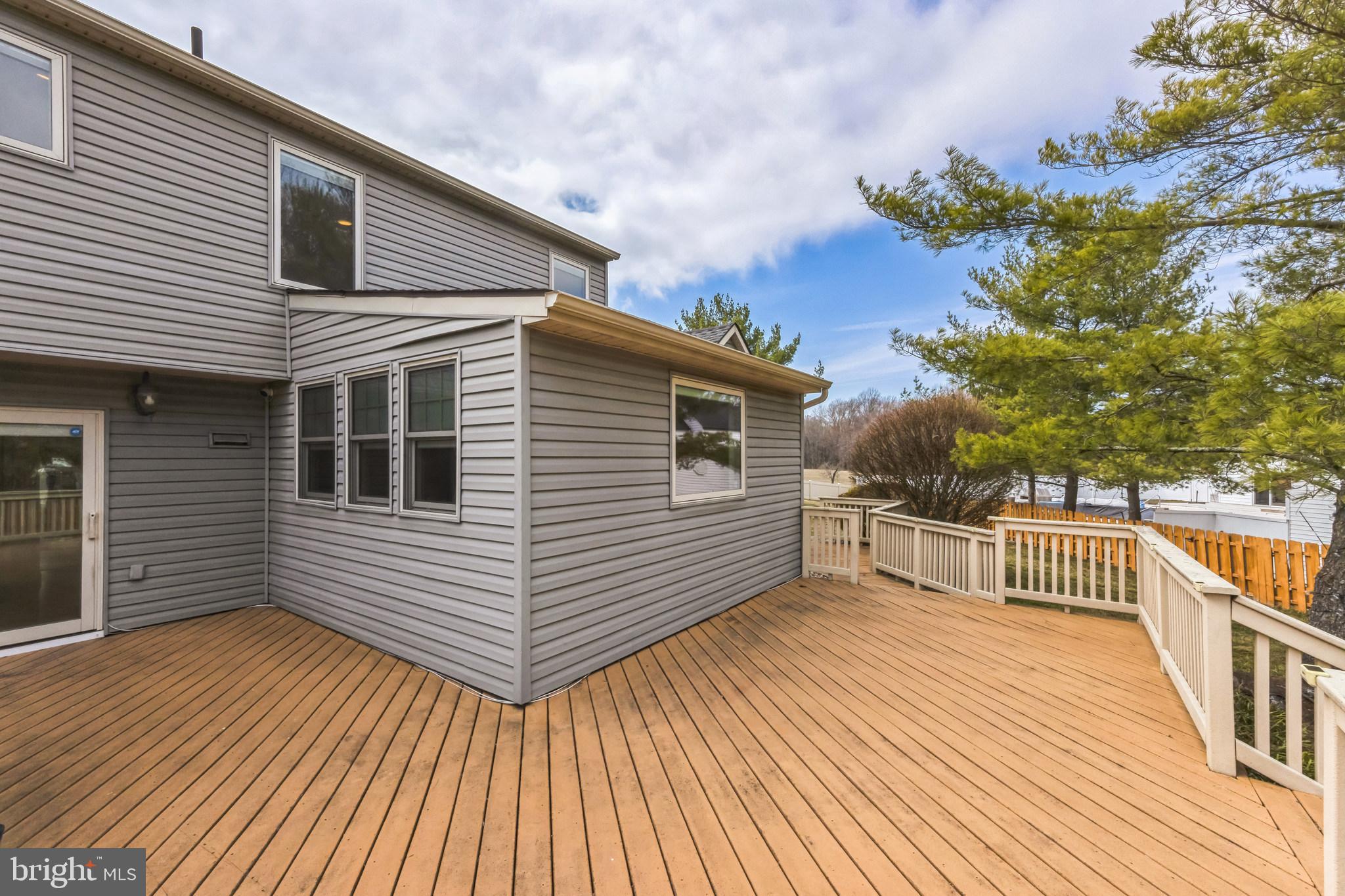 76 WESTMINSTER DRIVE