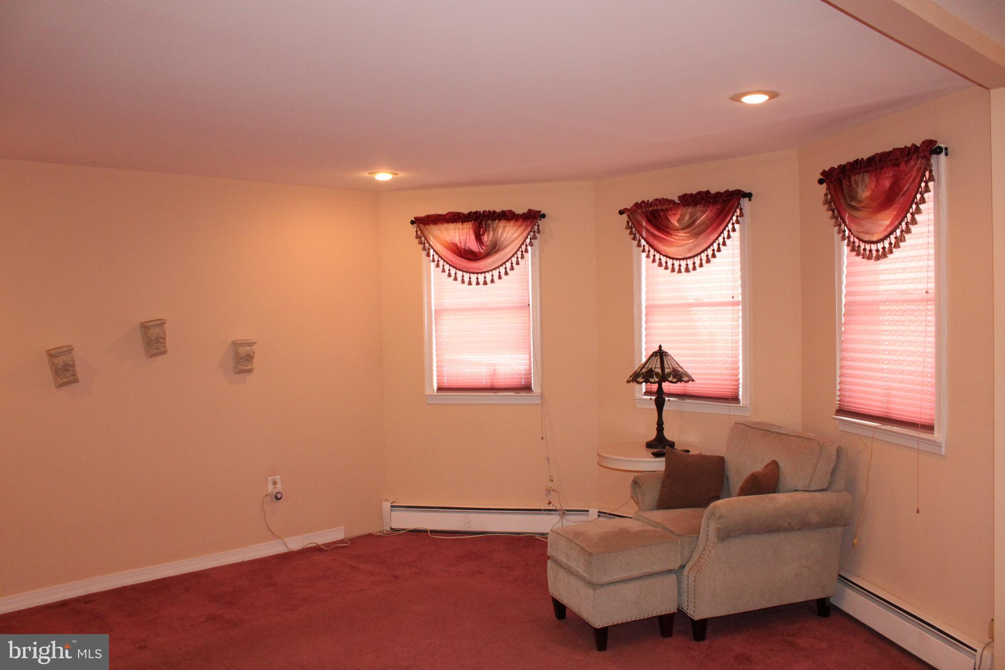 343 W MONROE AVENUE