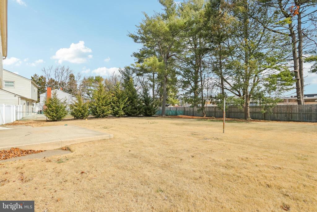 17 SPRINGLANE DRIVE