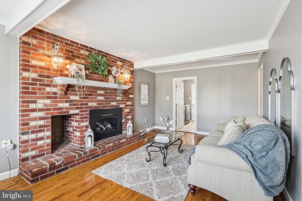 17 SPRINGLANE DRIVE