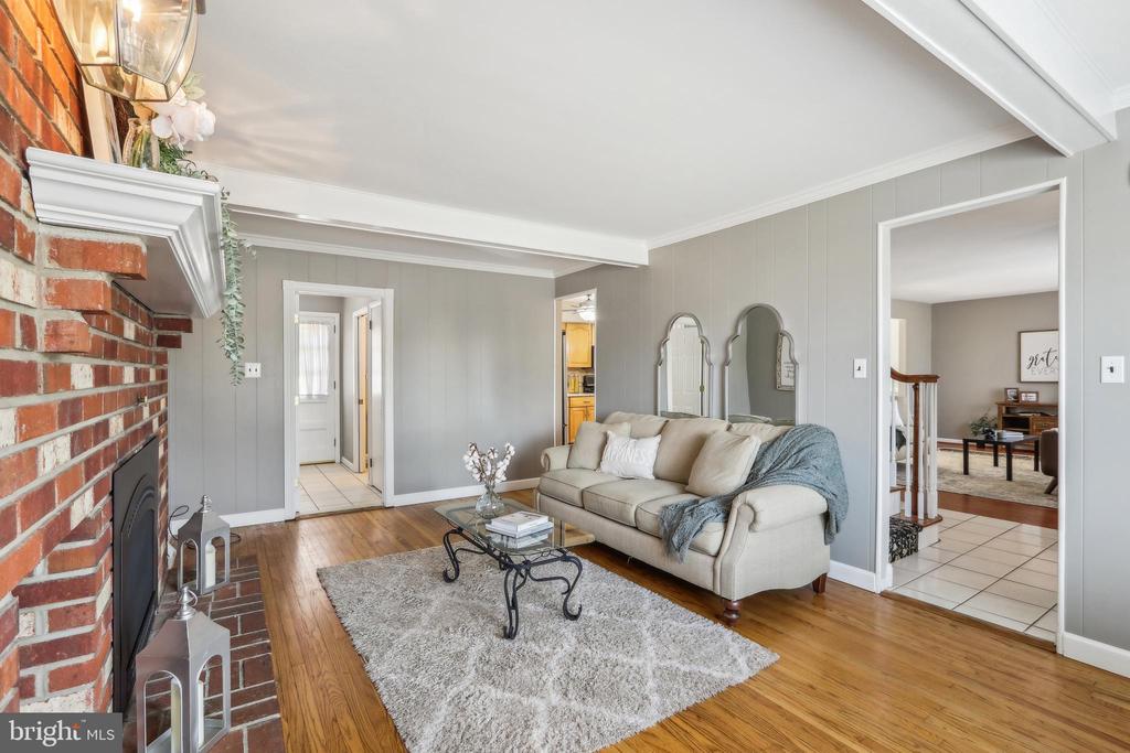 17 SPRINGLANE DRIVE