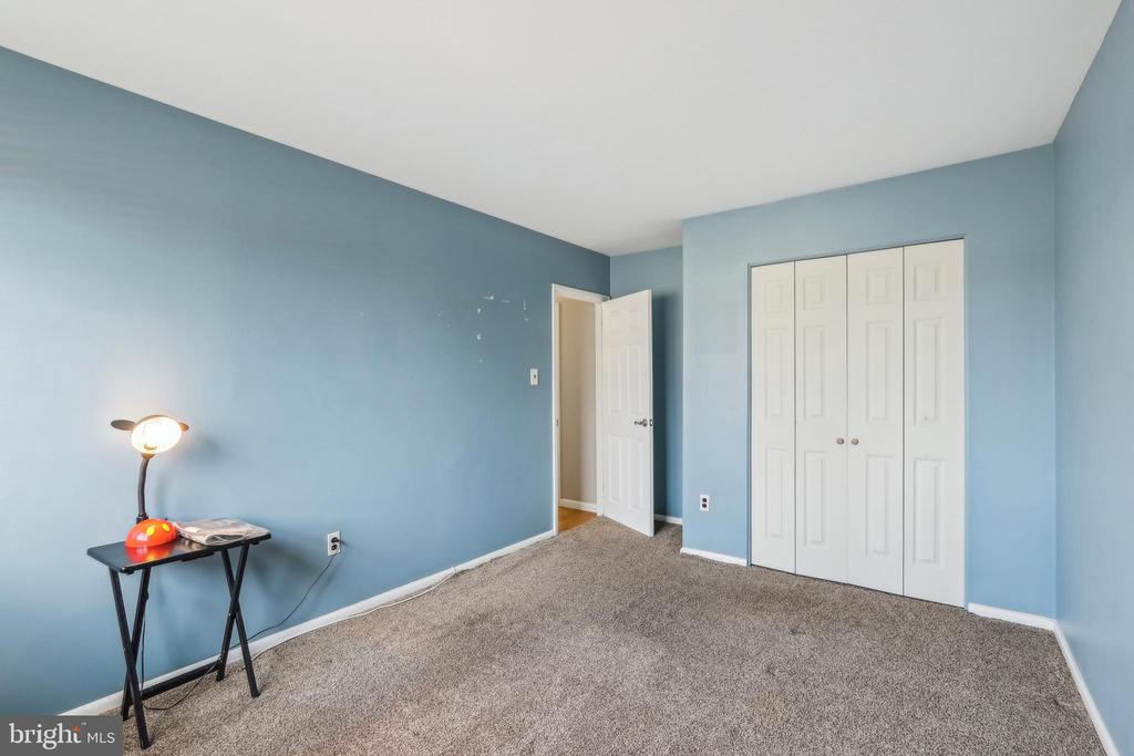17 SPRINGLANE DRIVE