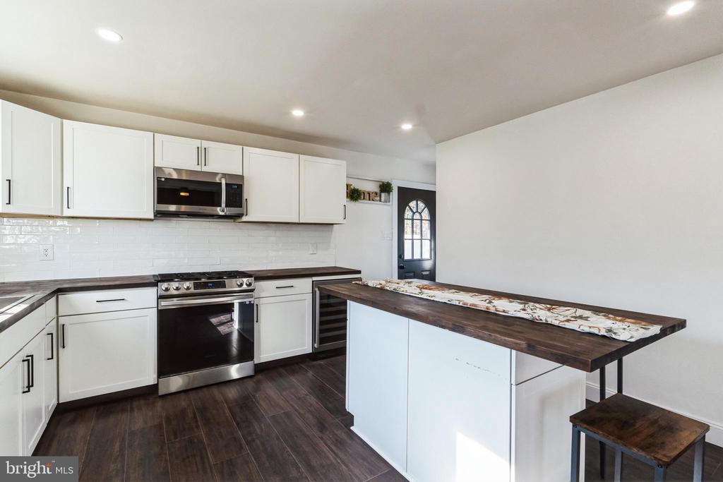 112 SAINT MORITZ DRIVE