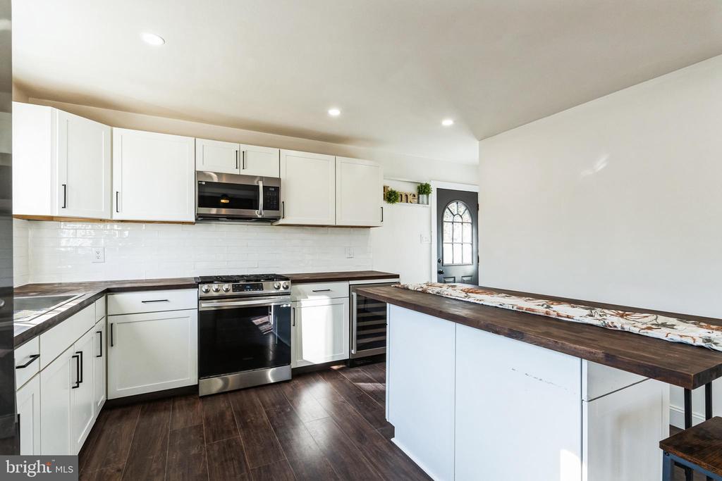 112 SAINT MORITZ DRIVE