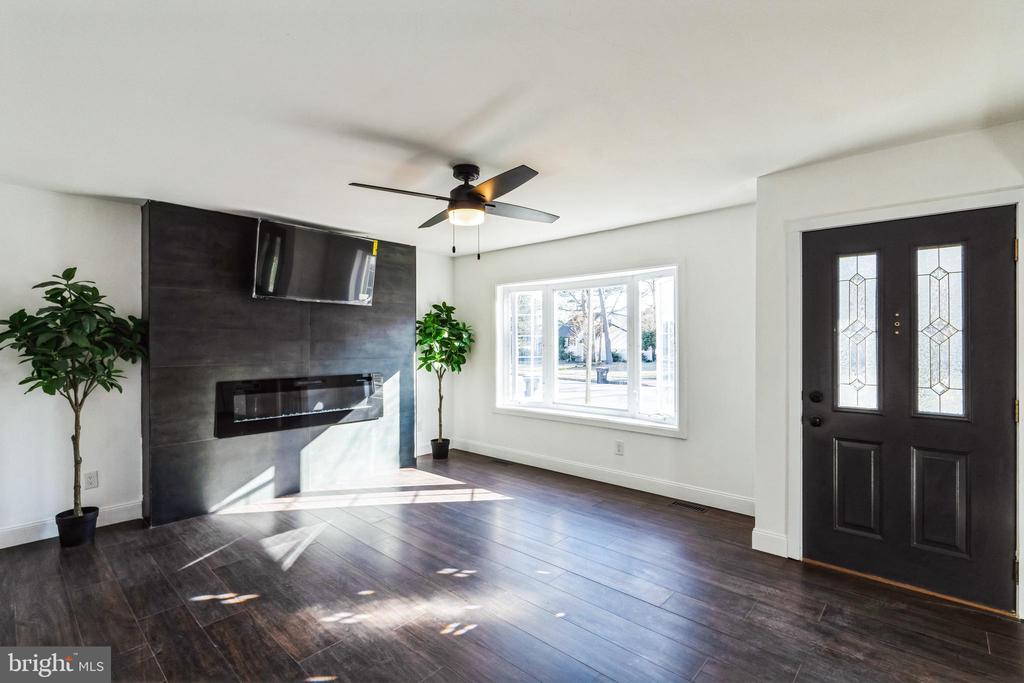112 SAINT MORITZ DRIVE