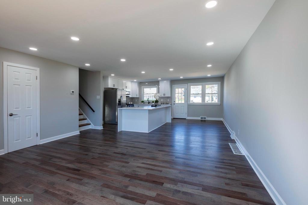 205 SHEFFIELD ROAD