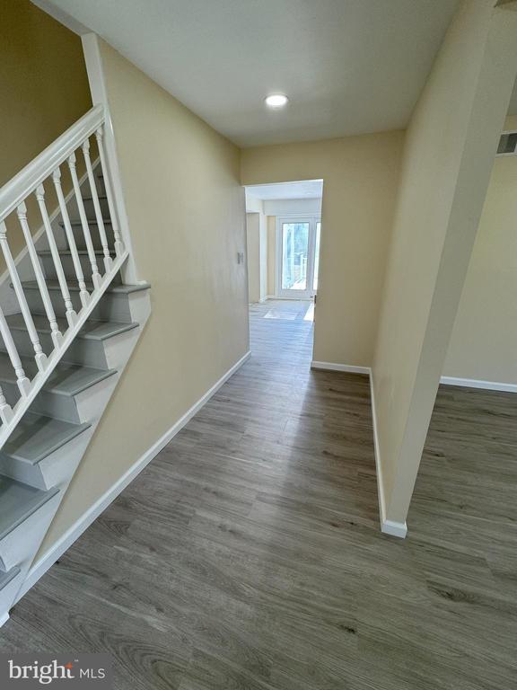 906 MARLOWE ROAD