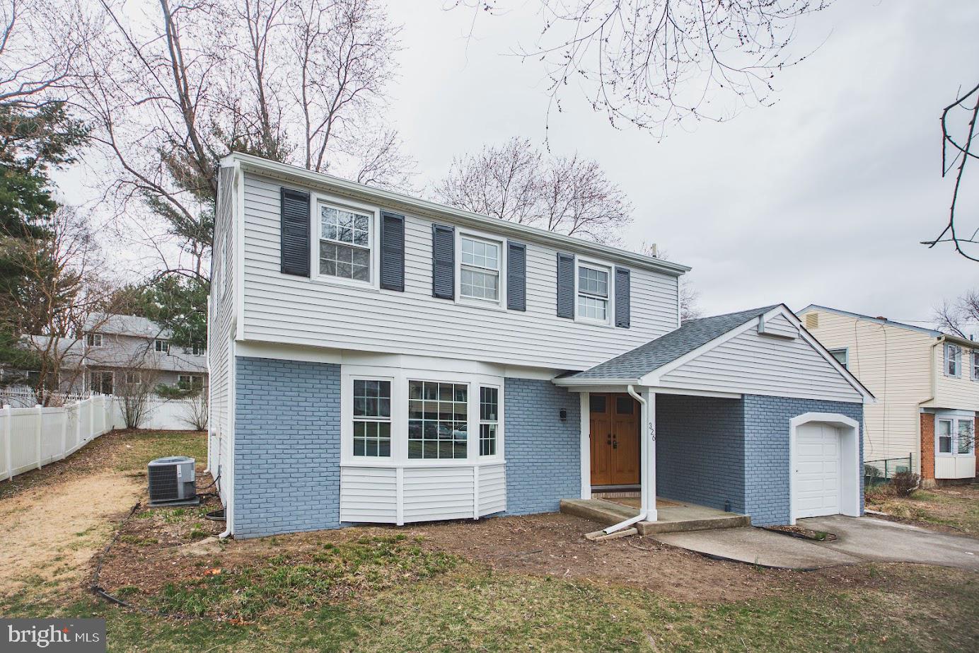 326 ROYAL OAK AVENUE