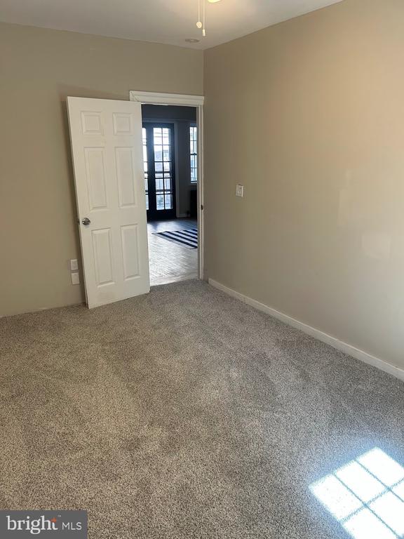 210 MAPLE AVENUE B3