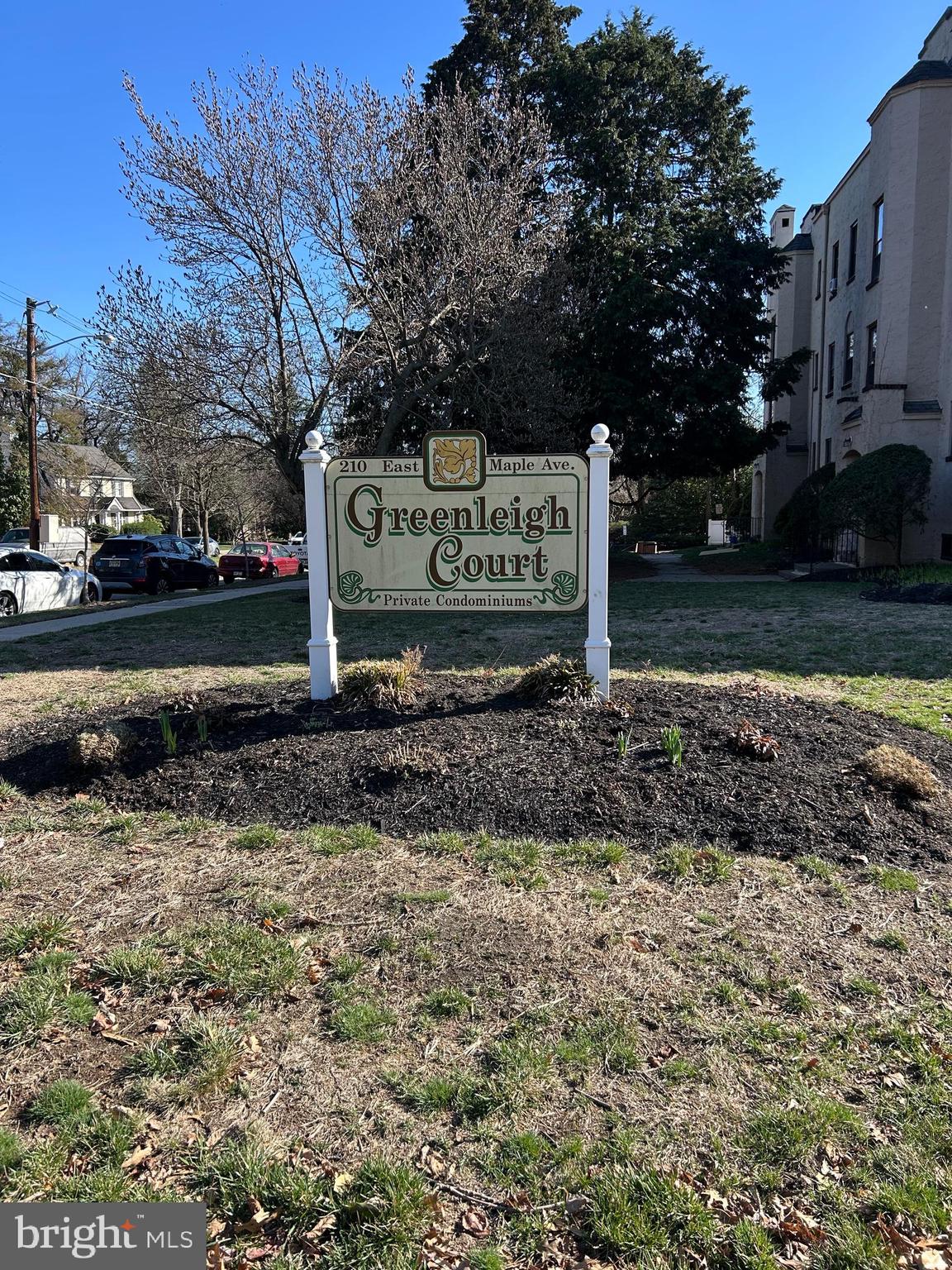 210 MAPLE AVENUE B3