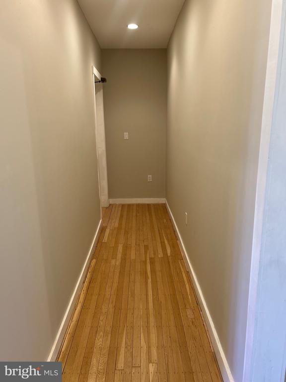 210 MAPLE AVENUE B3
